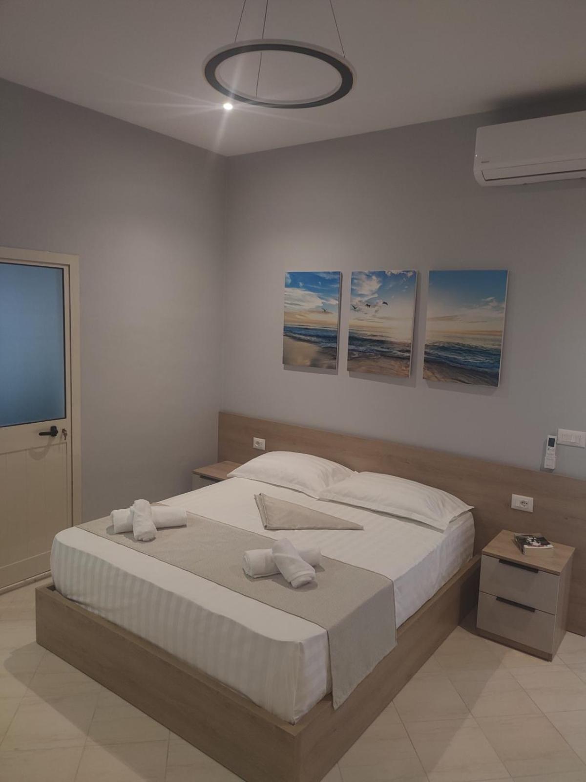 One-Bedroom Apartment with Garden View photo 1