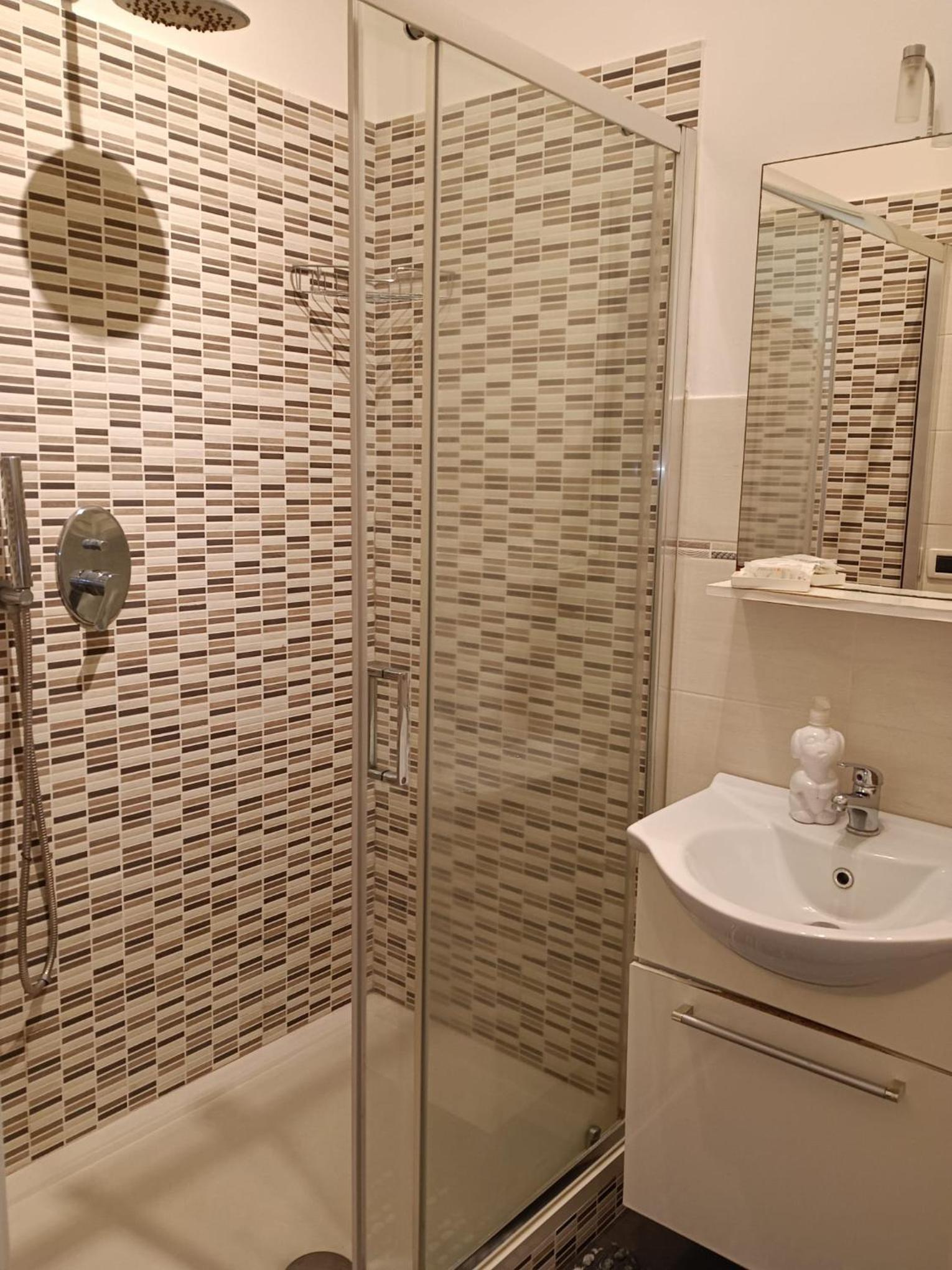 Triple Room with Terrace photo 3