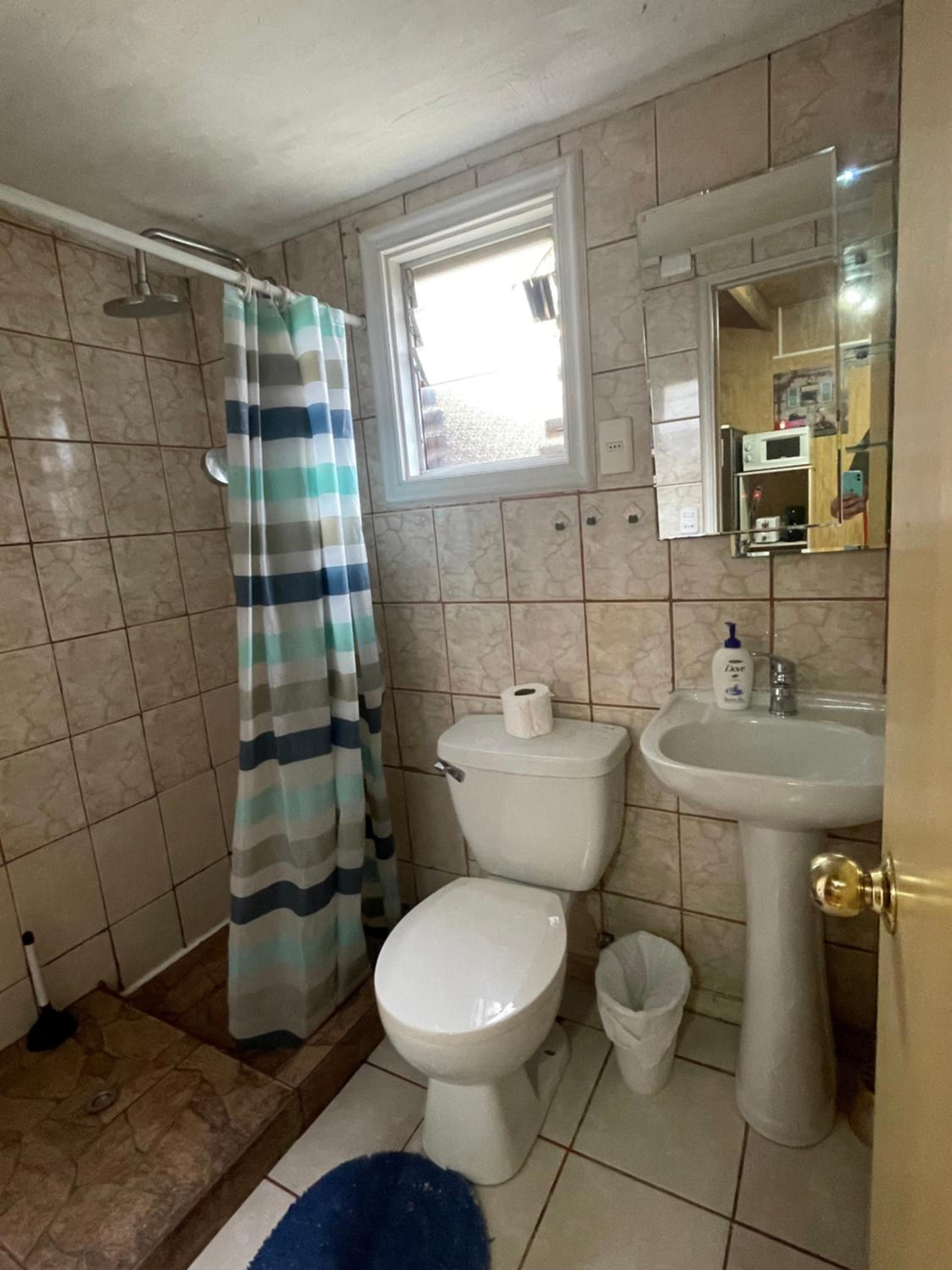One-Bedroom House photo 3