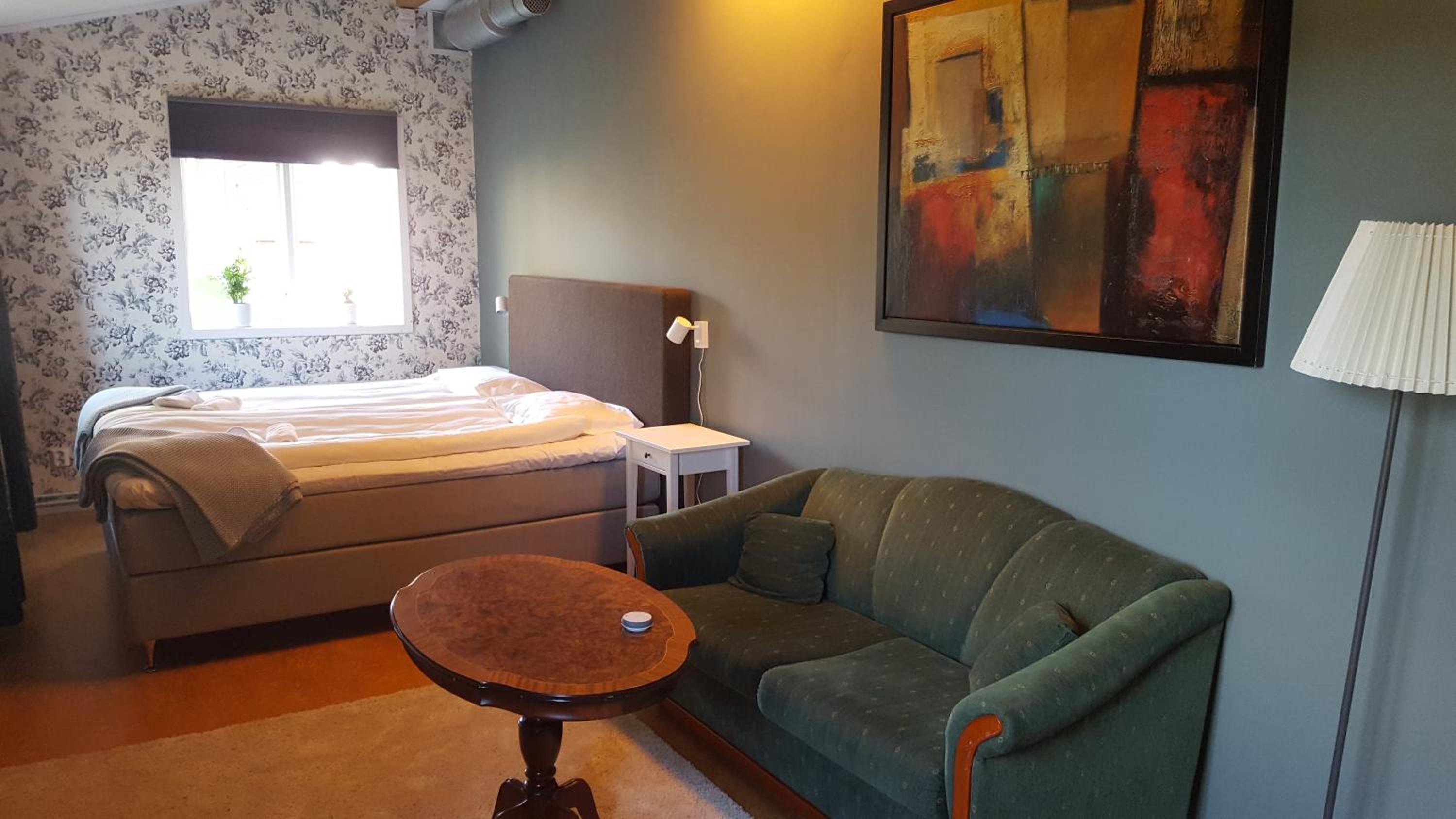 Triple Room with Shared Bathroom photo 1