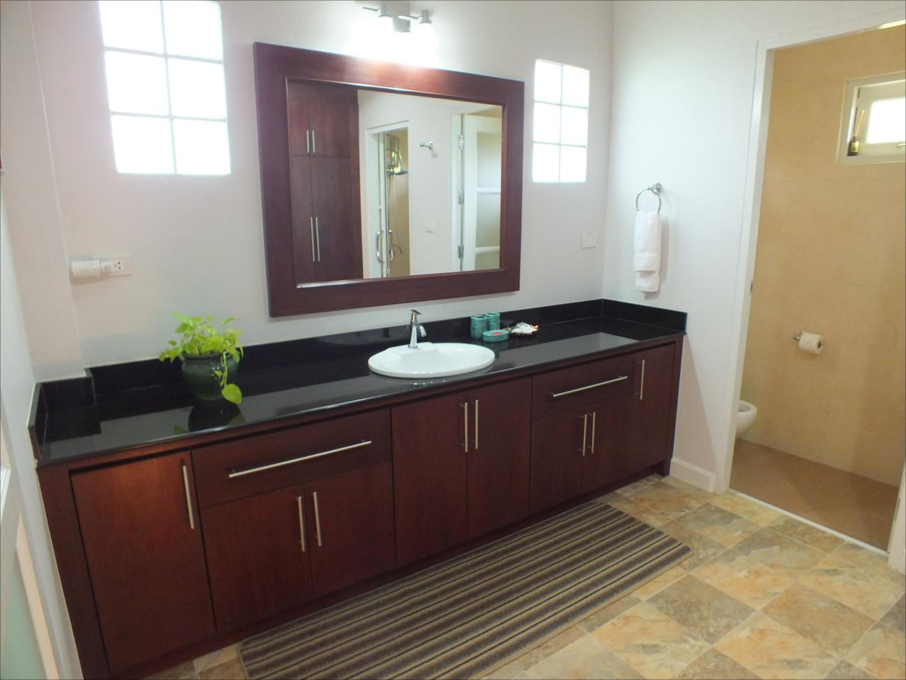 One-Bedroom Villa - Photo 8