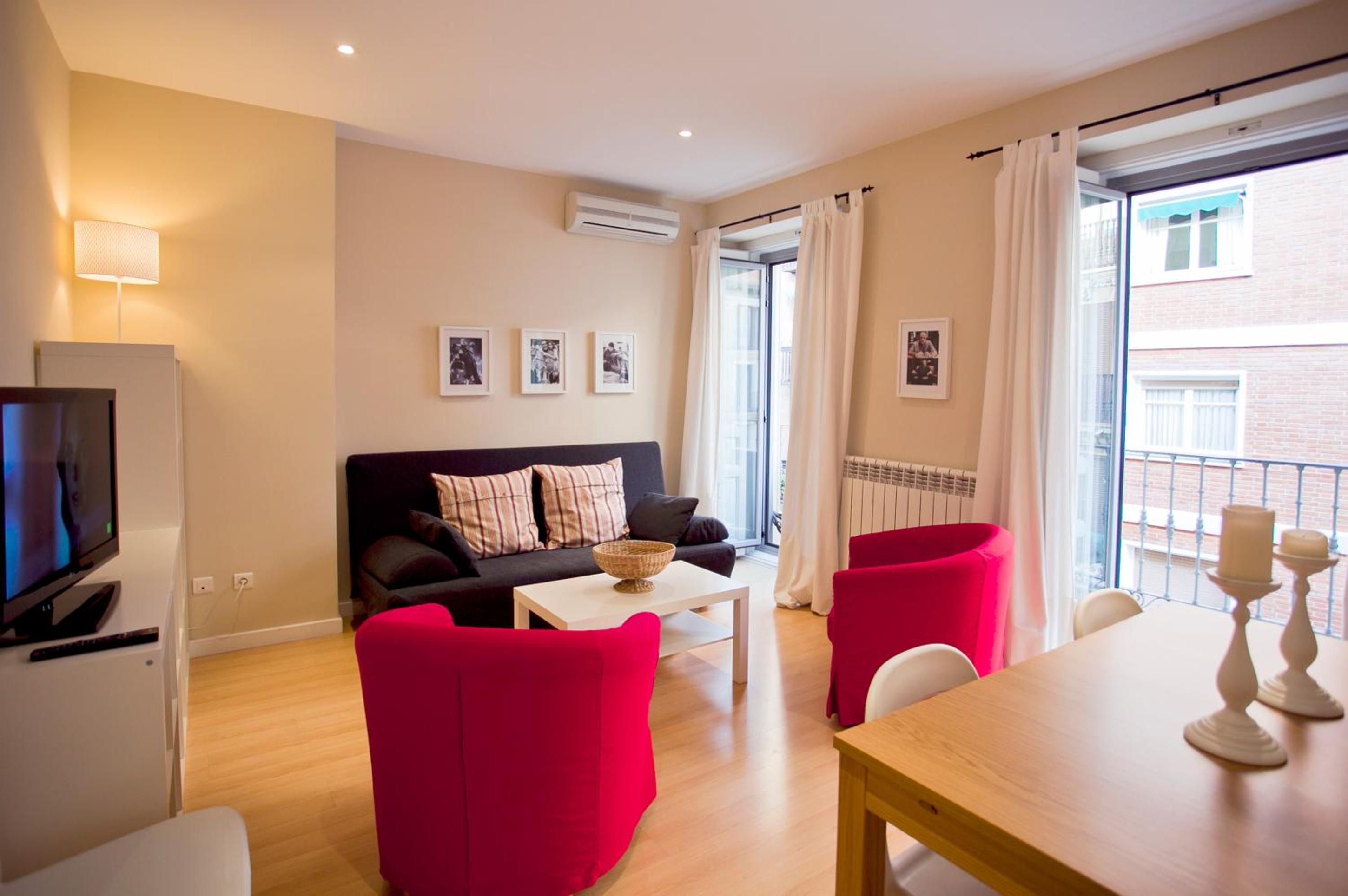 Two-Bedroom Apartment (6 Adults) photo 3