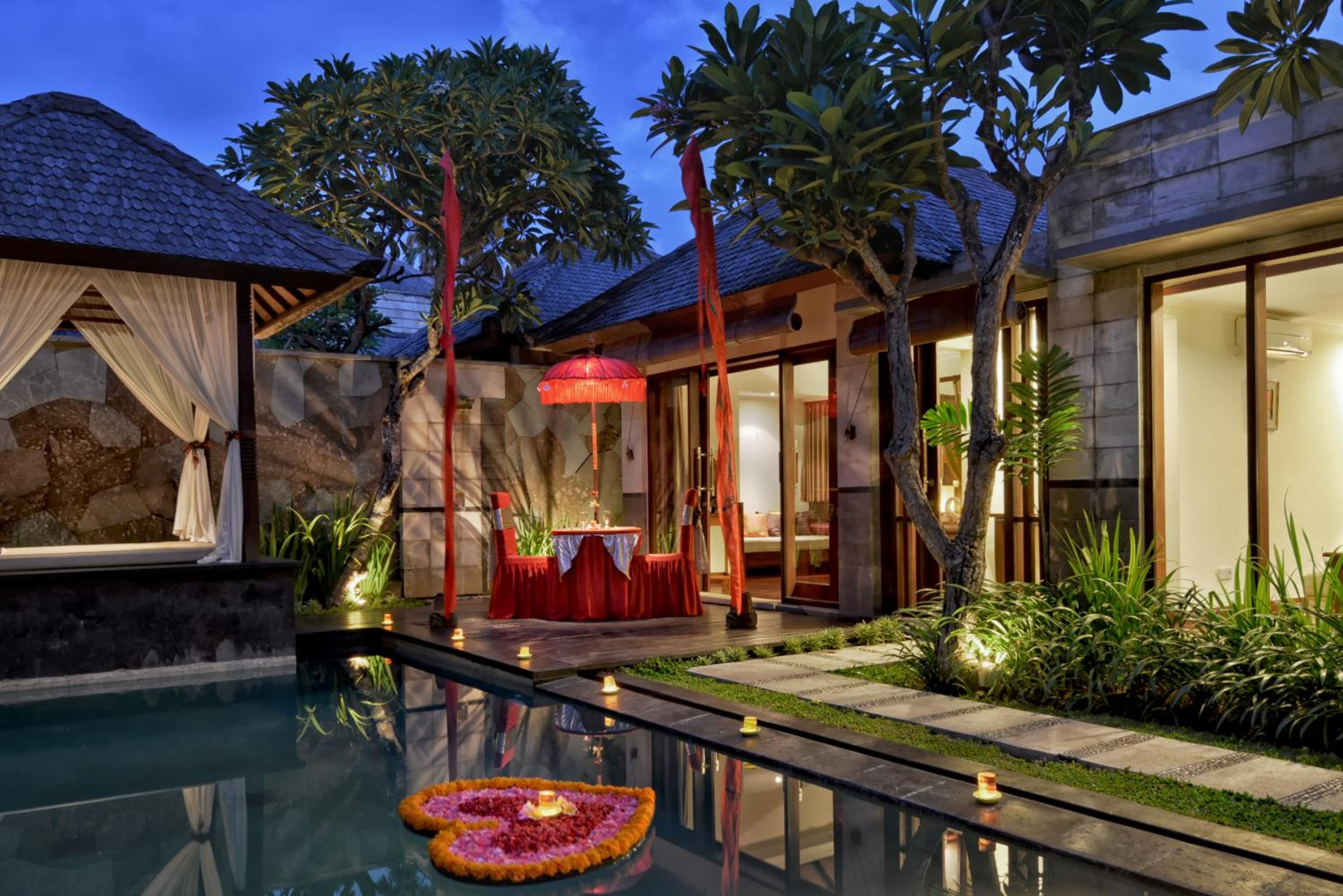 Special Offer - Honeymoon Package at One-Bedroom Villa with Private Pool - Photo 5