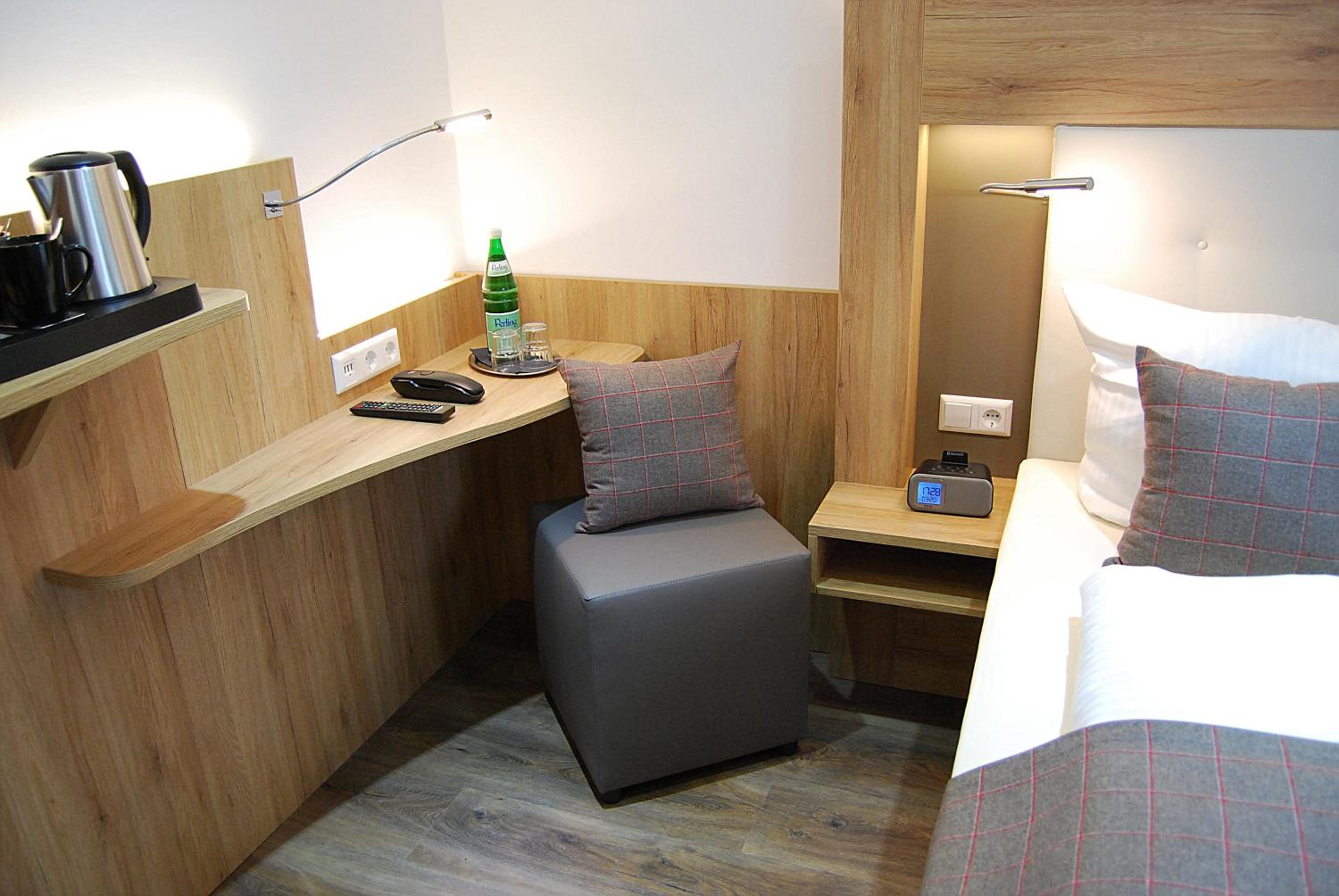 Single Room photo 3