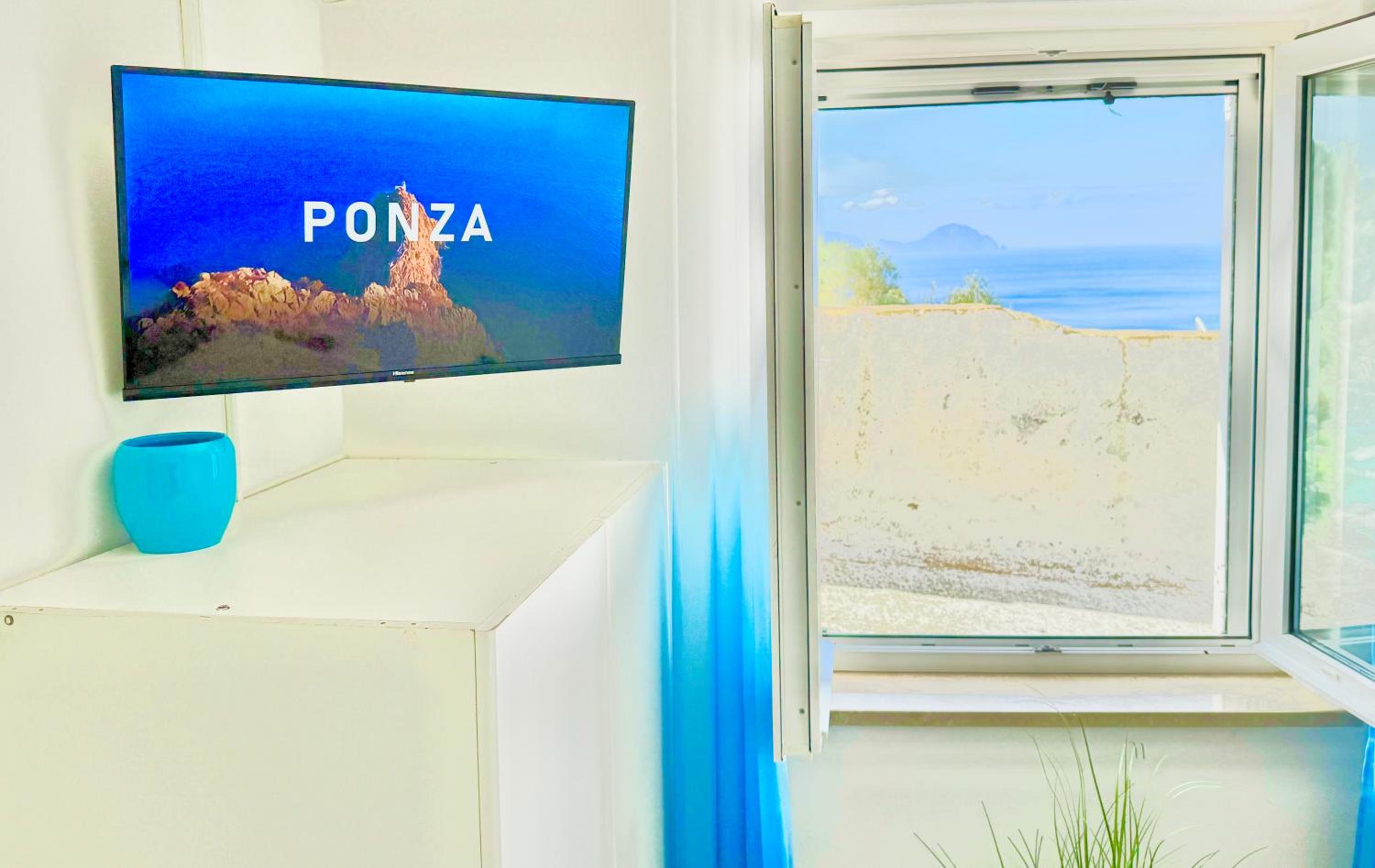 One-Bedroom Apartment with Sea View