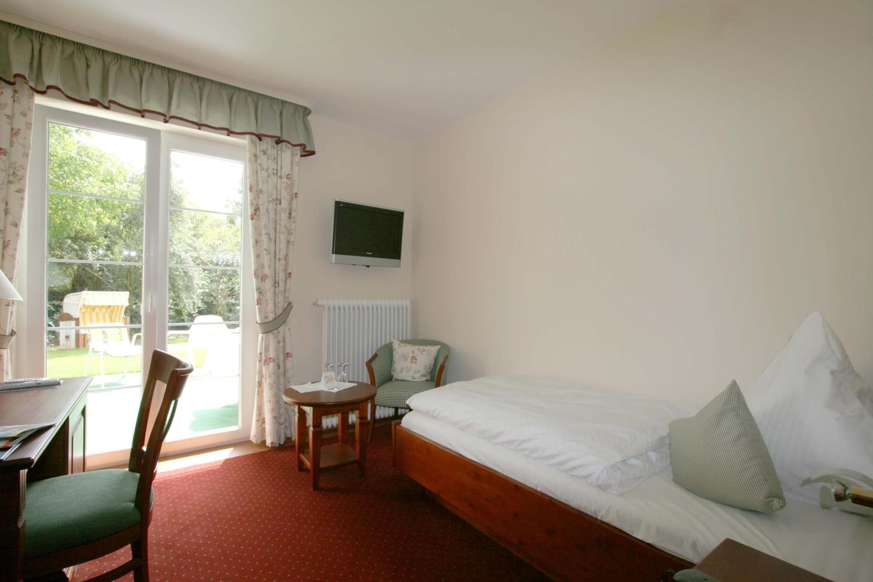 Single Room photo 3