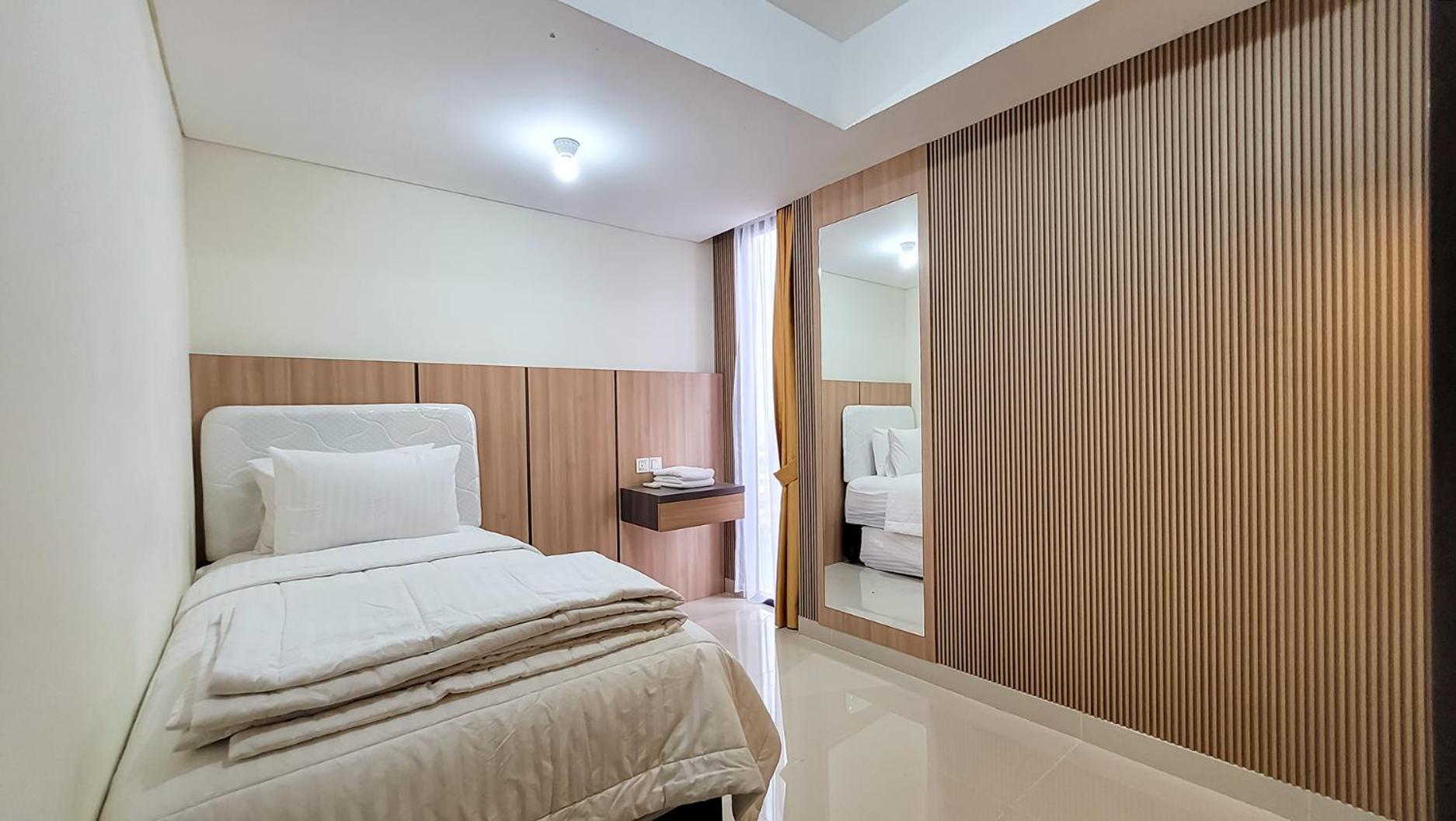 Two-Bedroom Apartment with View - Photo 5