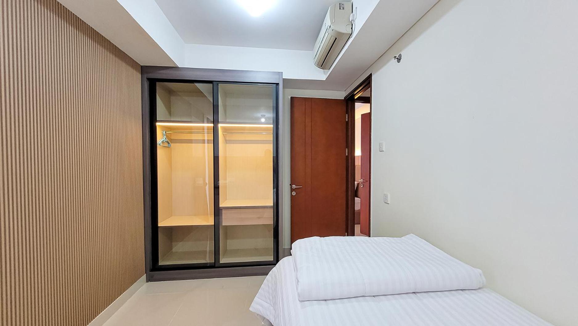 Two-Bedroom Apartment with View - Photo 7