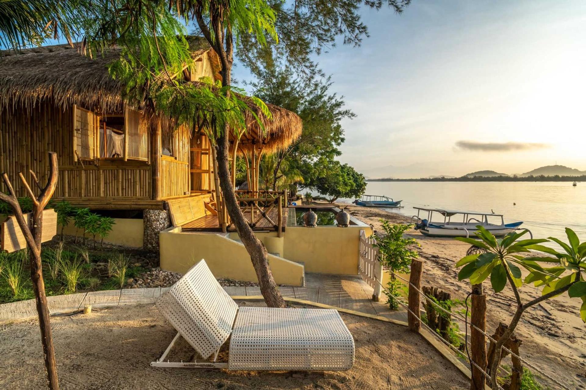 Villa with Private Pool - Photo 7