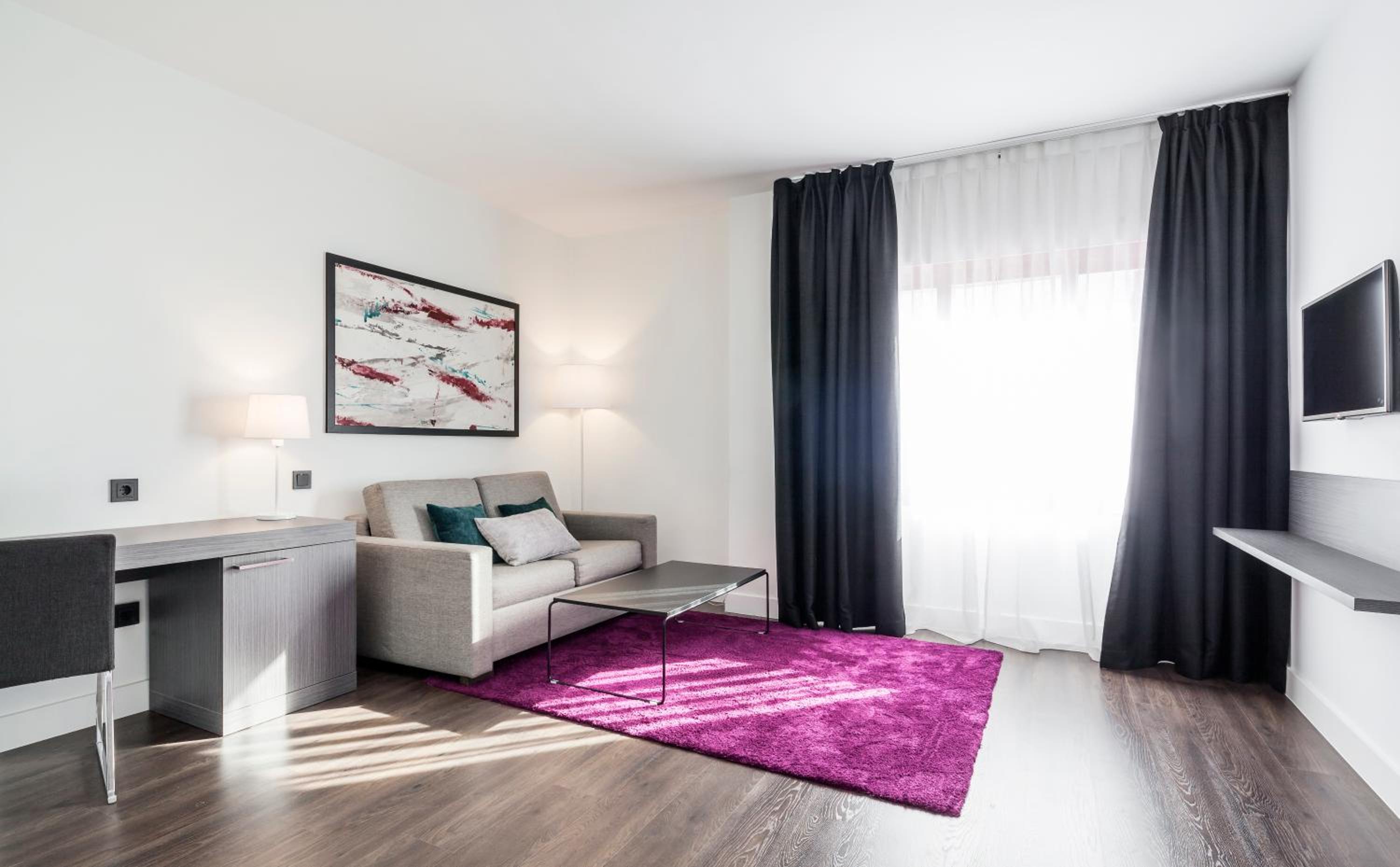 Quadruple Room - Photo 2