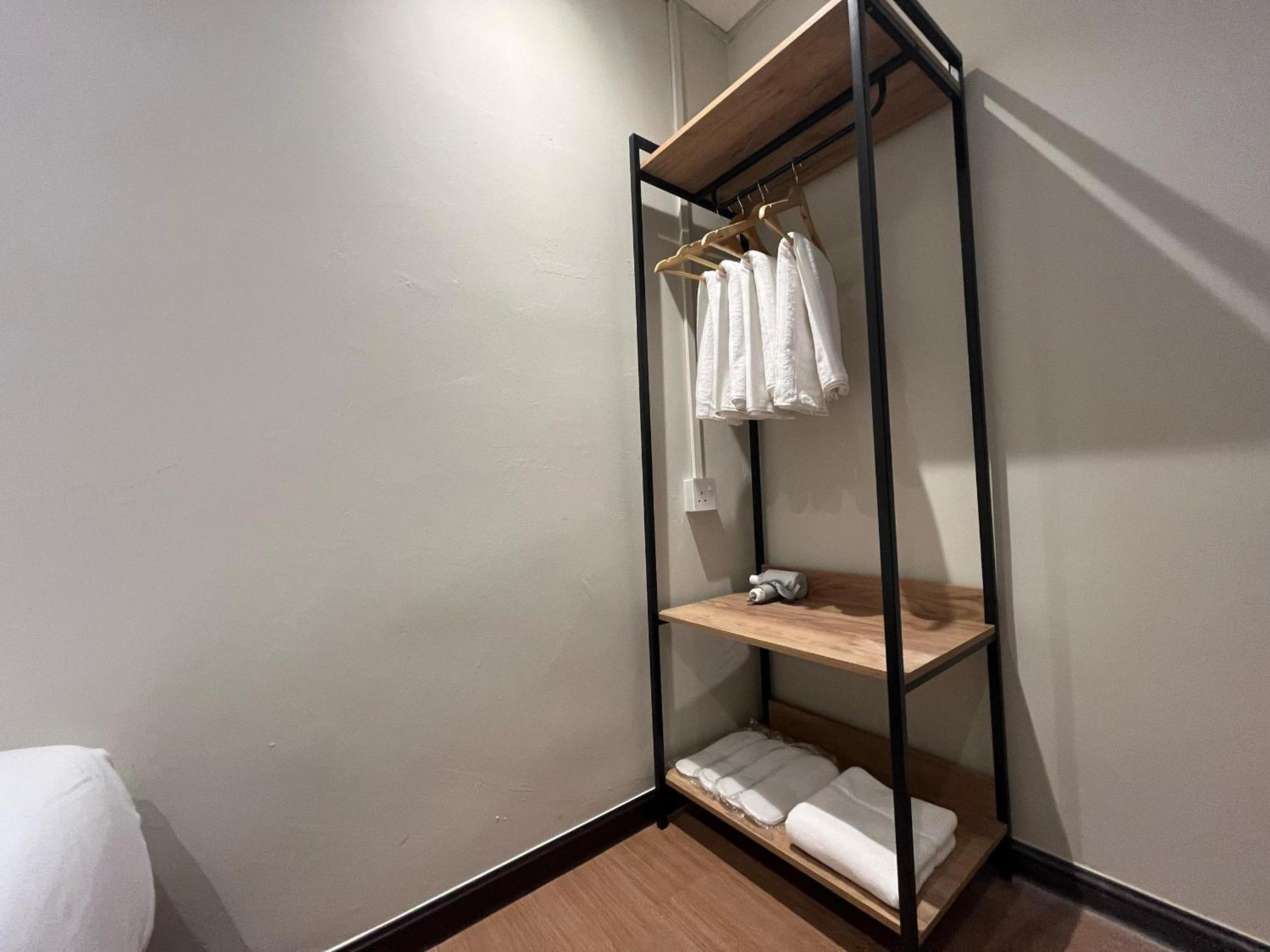 Standard Family Shared Bathroom