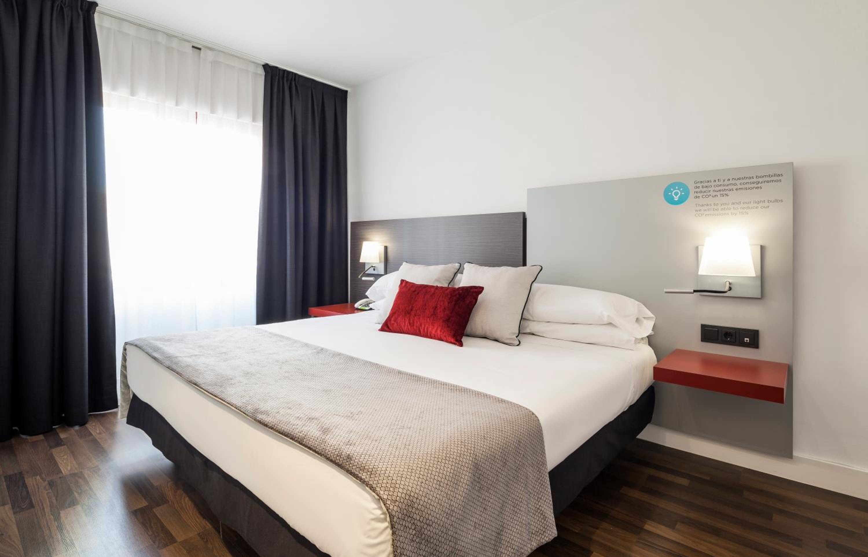 Superior Double Room - Photo 2