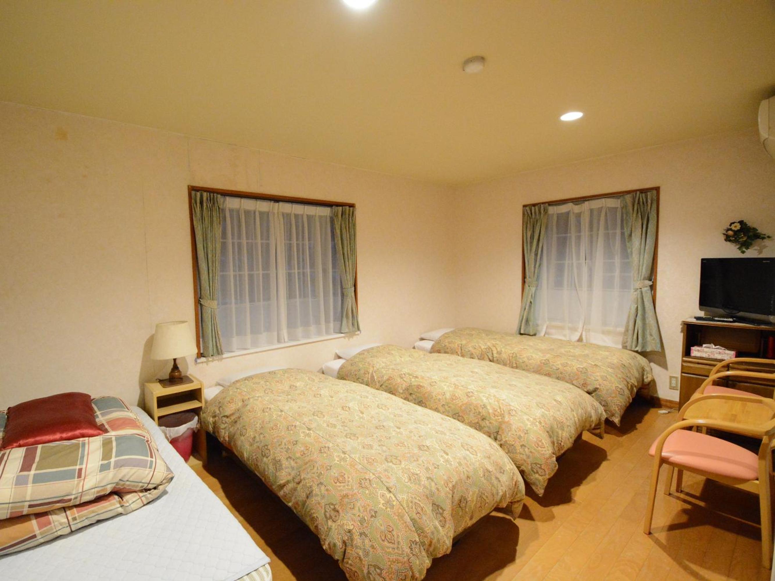 Family Room photo 2
