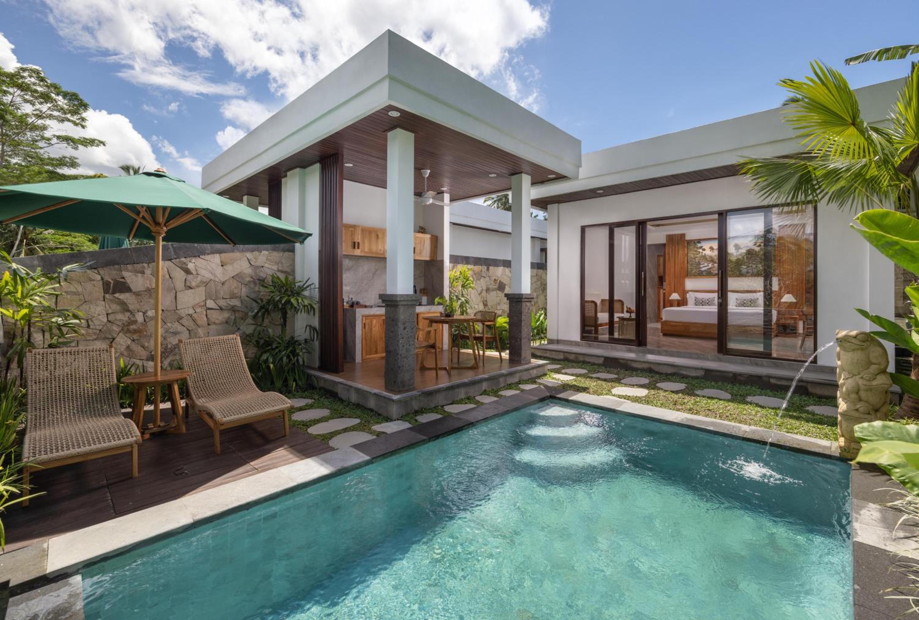 One -Bedroom Private Pool Villa with Jungle View