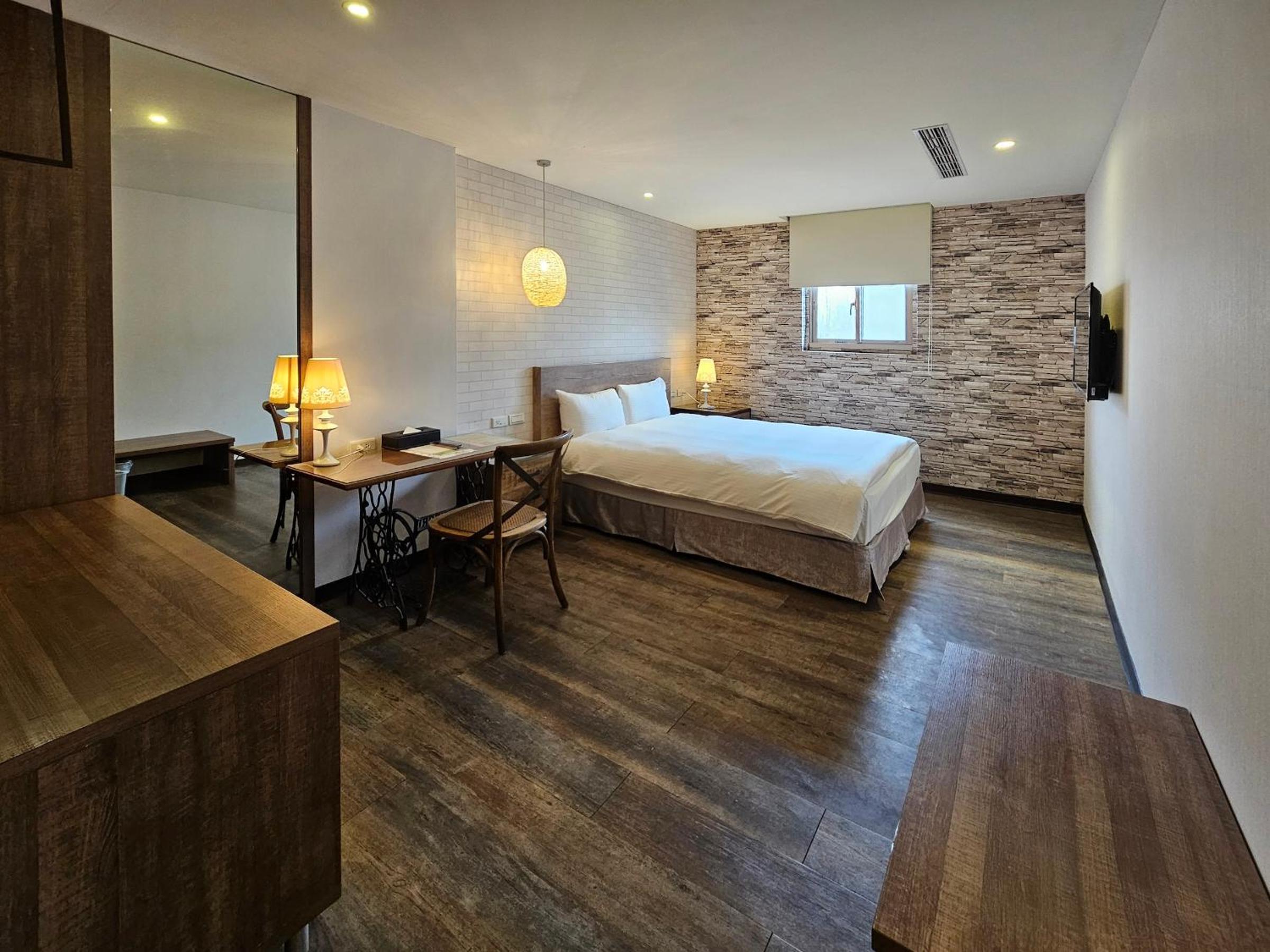 Superior Double Room - Photo 2