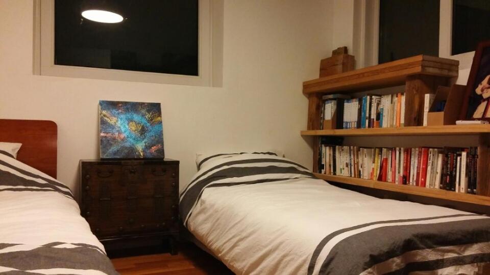 Family Room with Mountain View - Photo 3