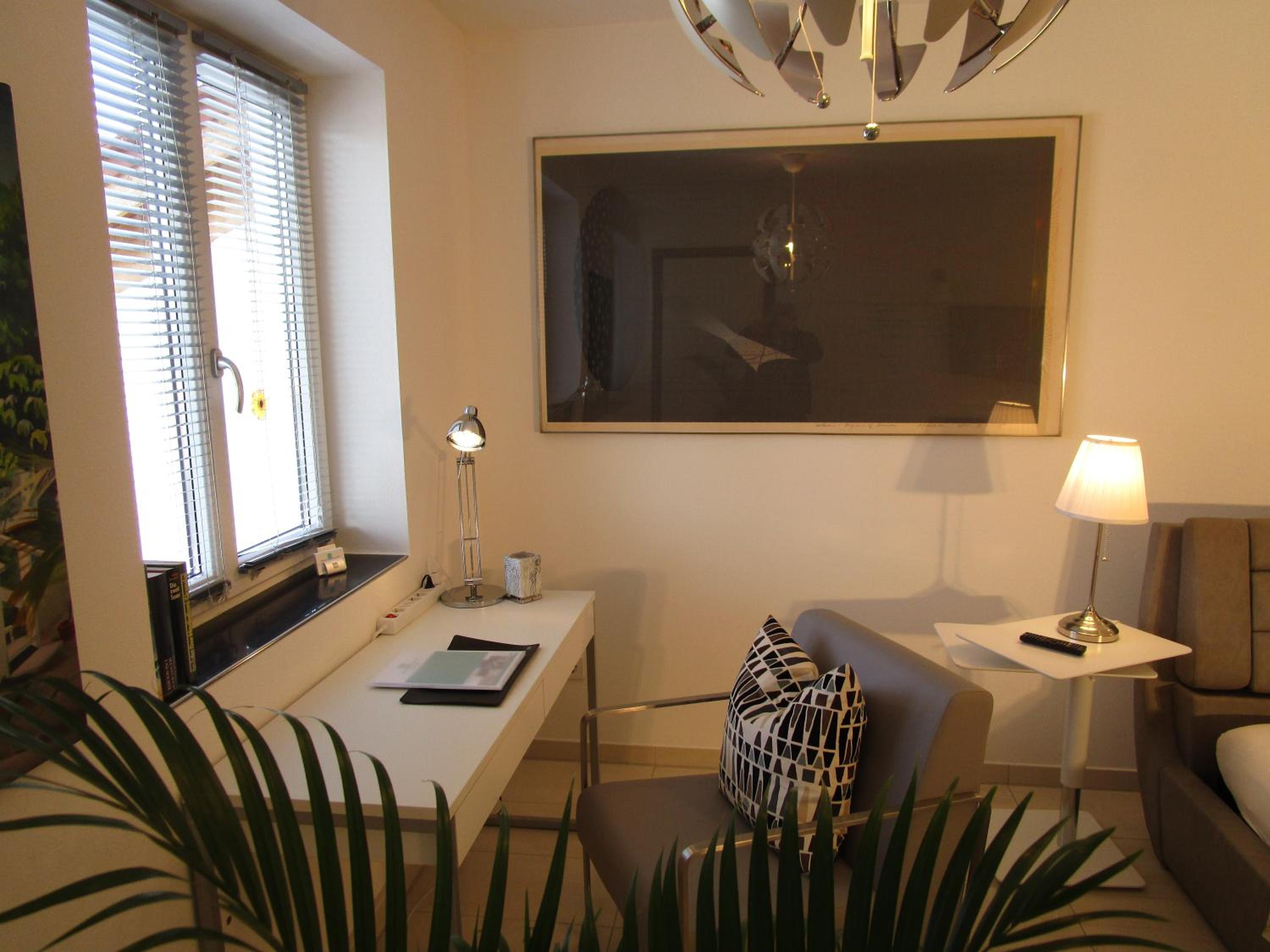 Studio (2 Adults) photo 3