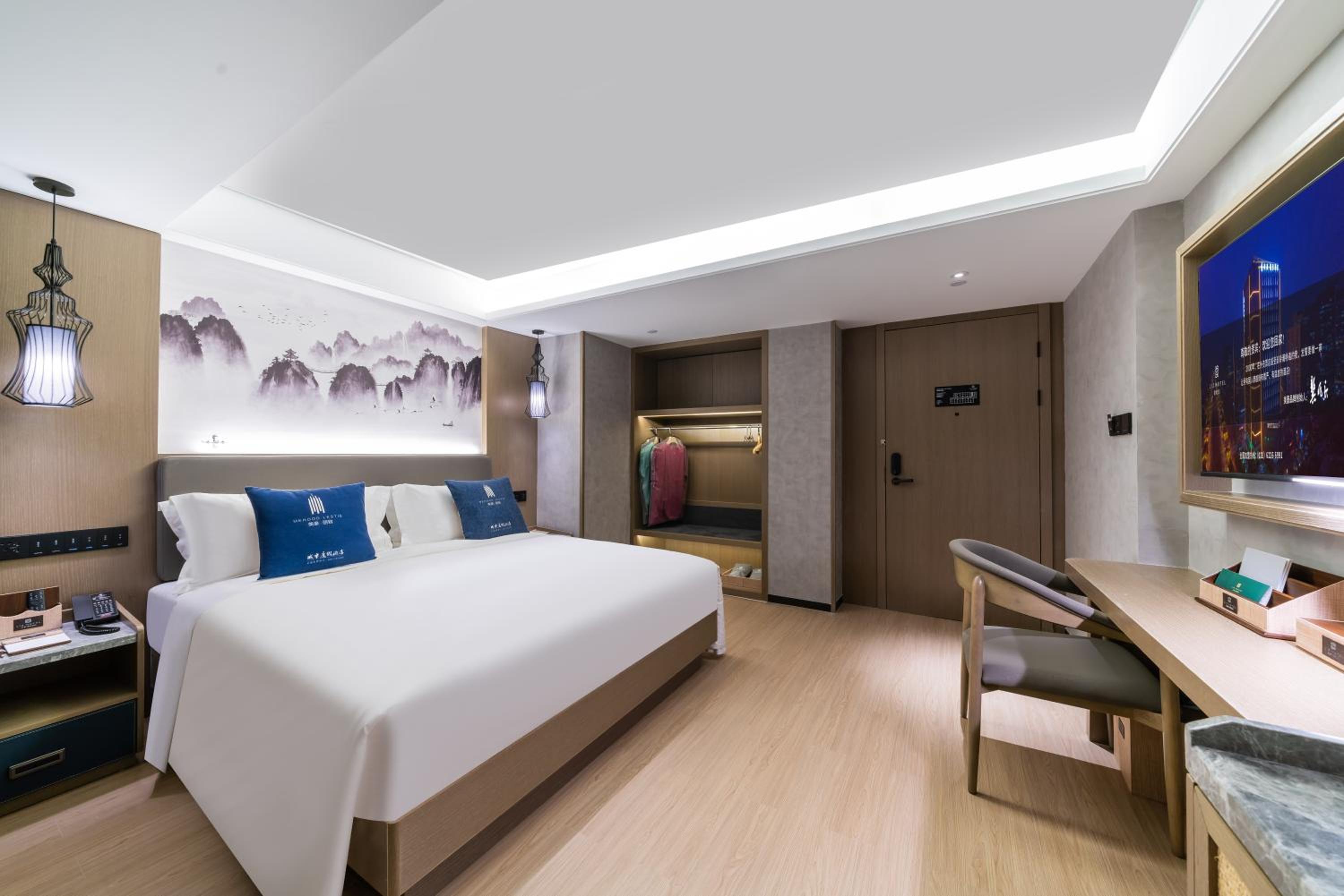 Economy Double Room photo 2