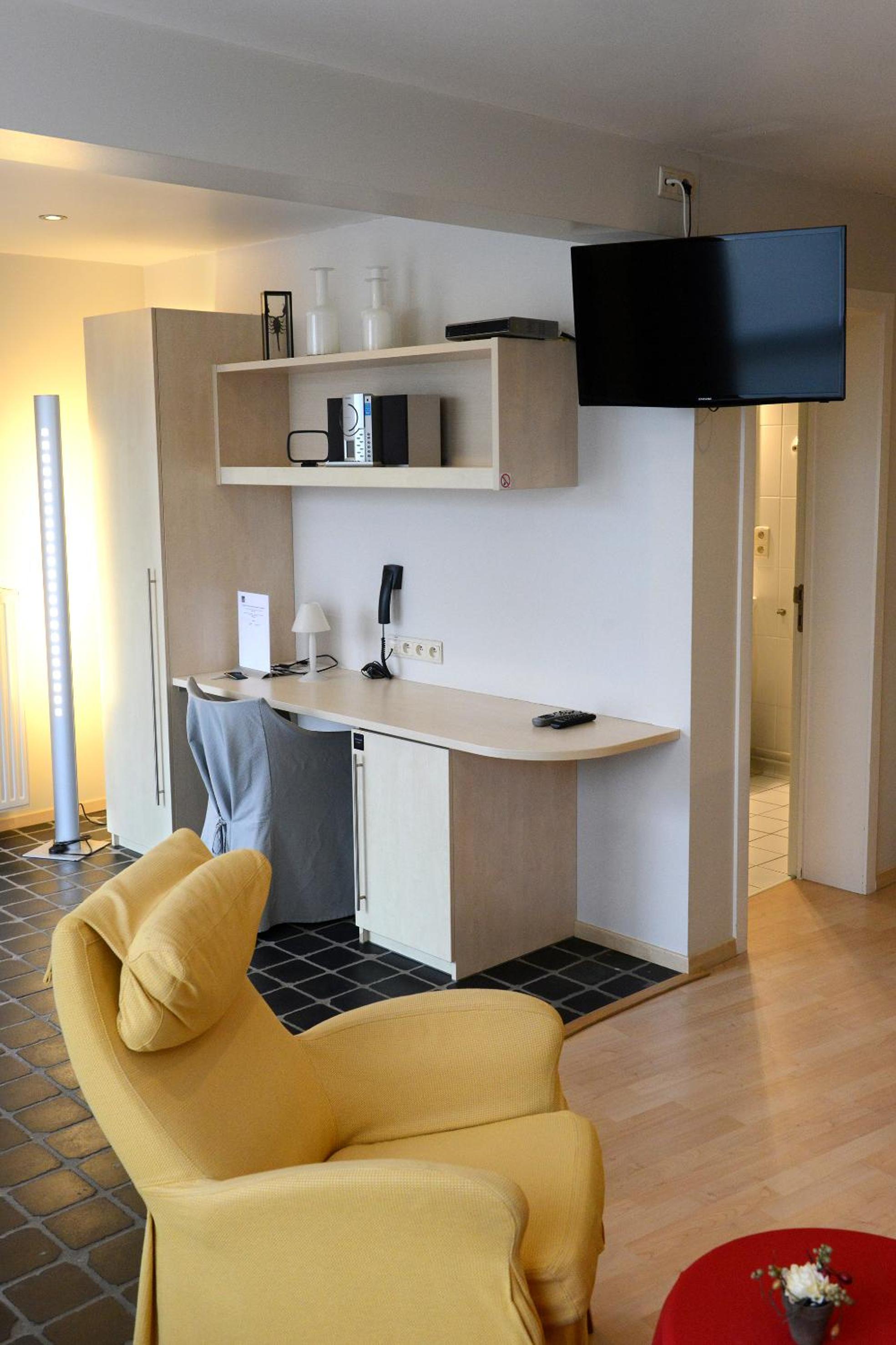 Budget Single Room photo 3