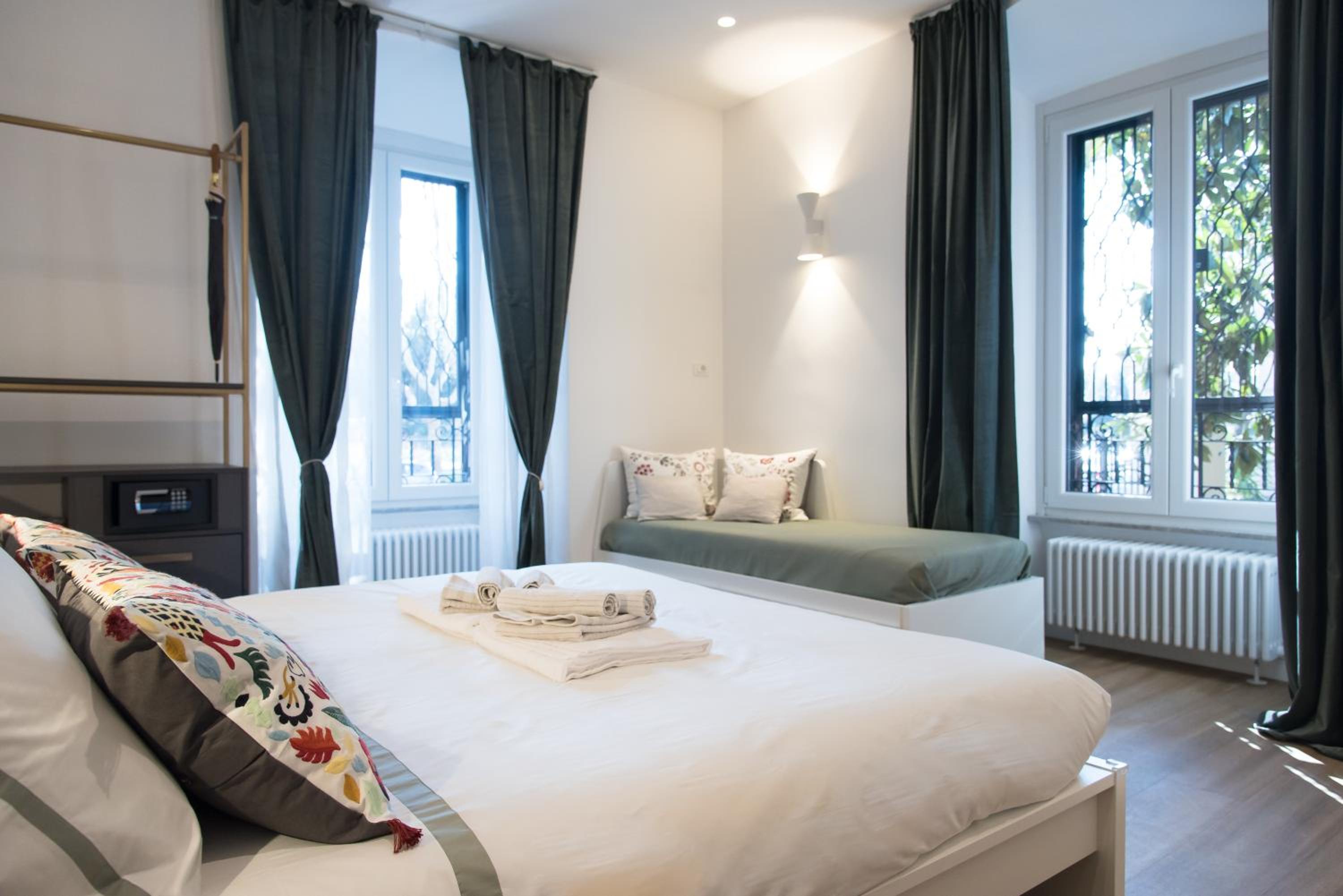 Executive Triple Room