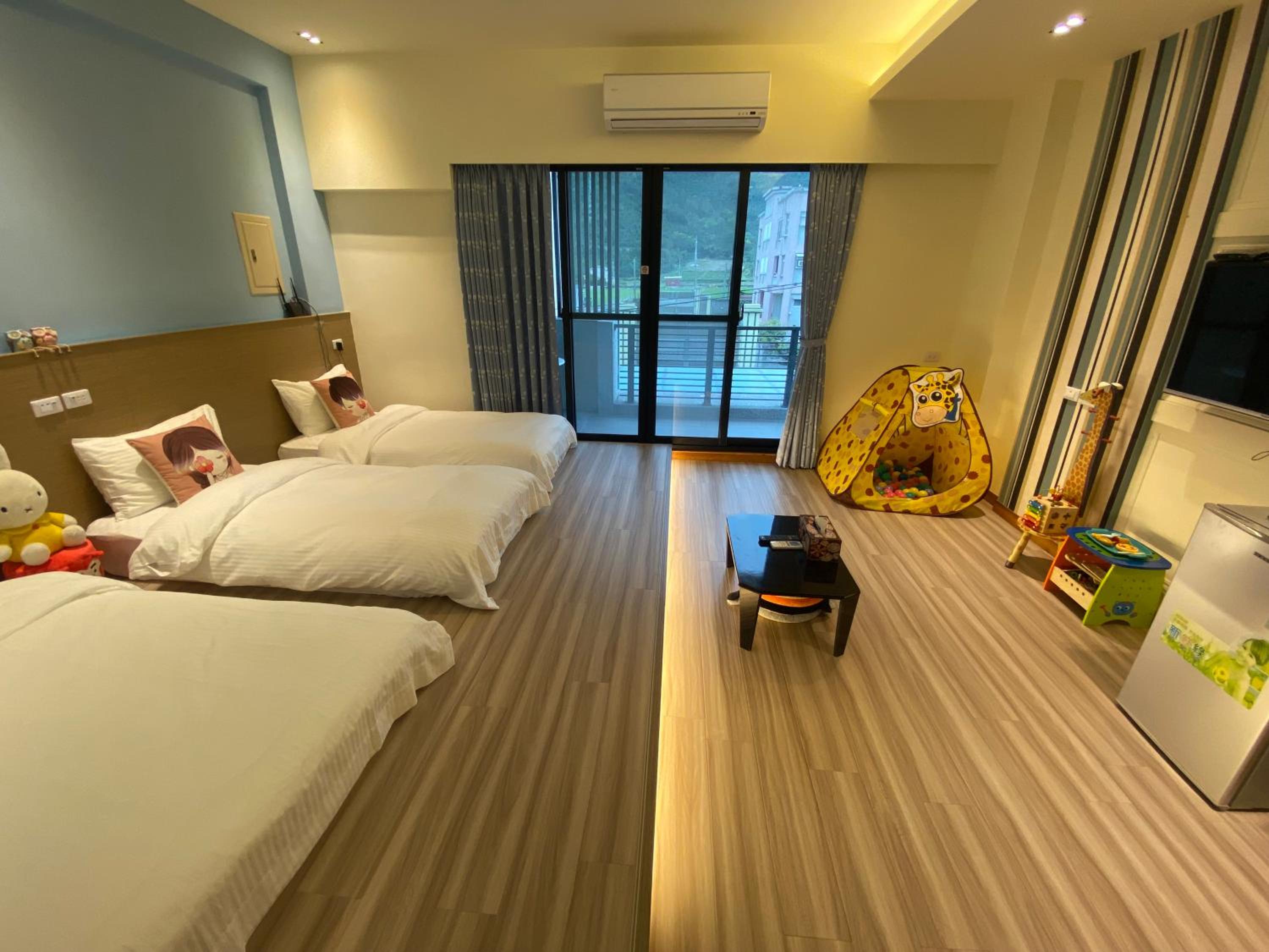 Quadruple Room with Balcony