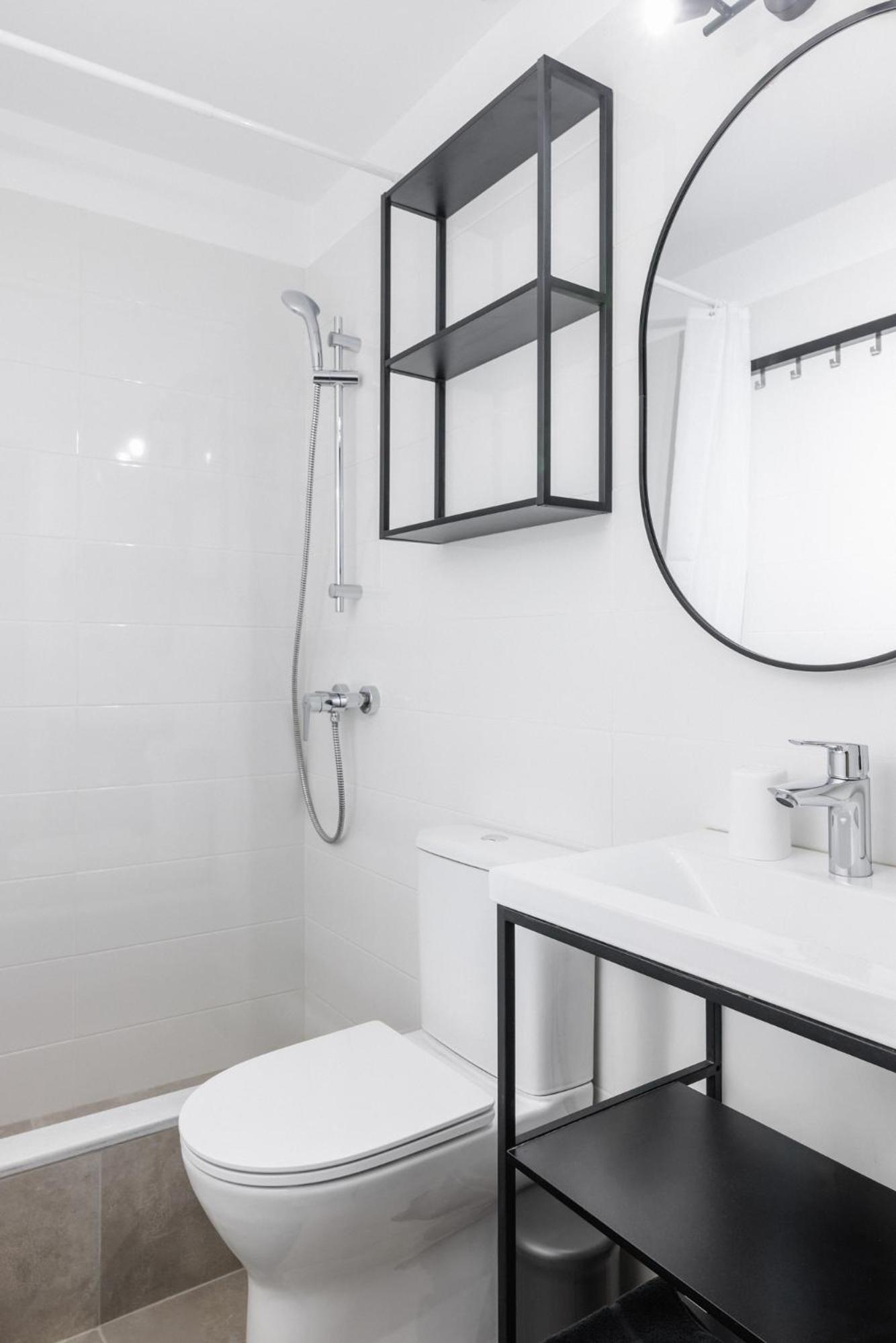 Luxury Triple Room - Photo 12