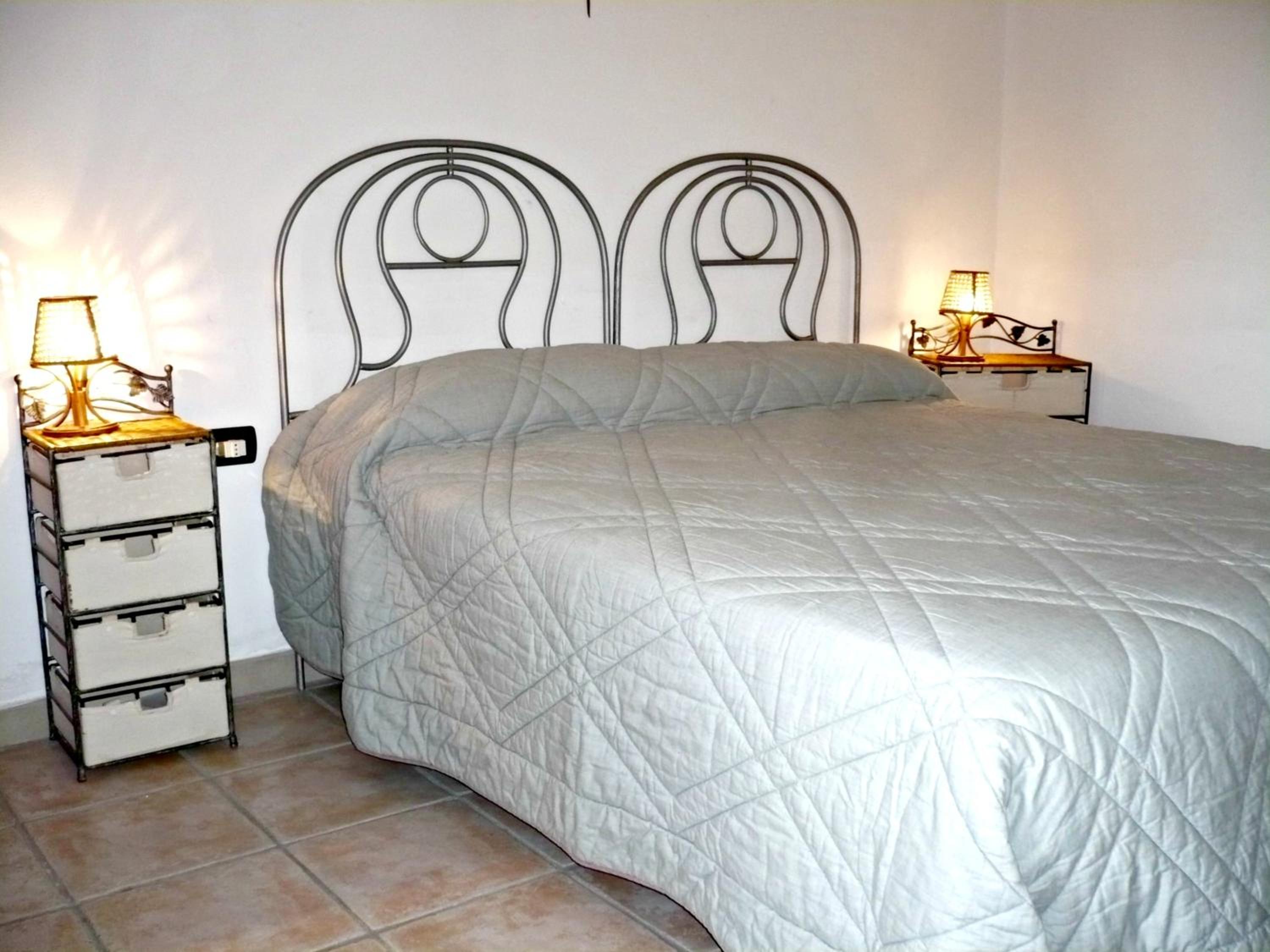 Double or Twin Room with Garden View photo 2
