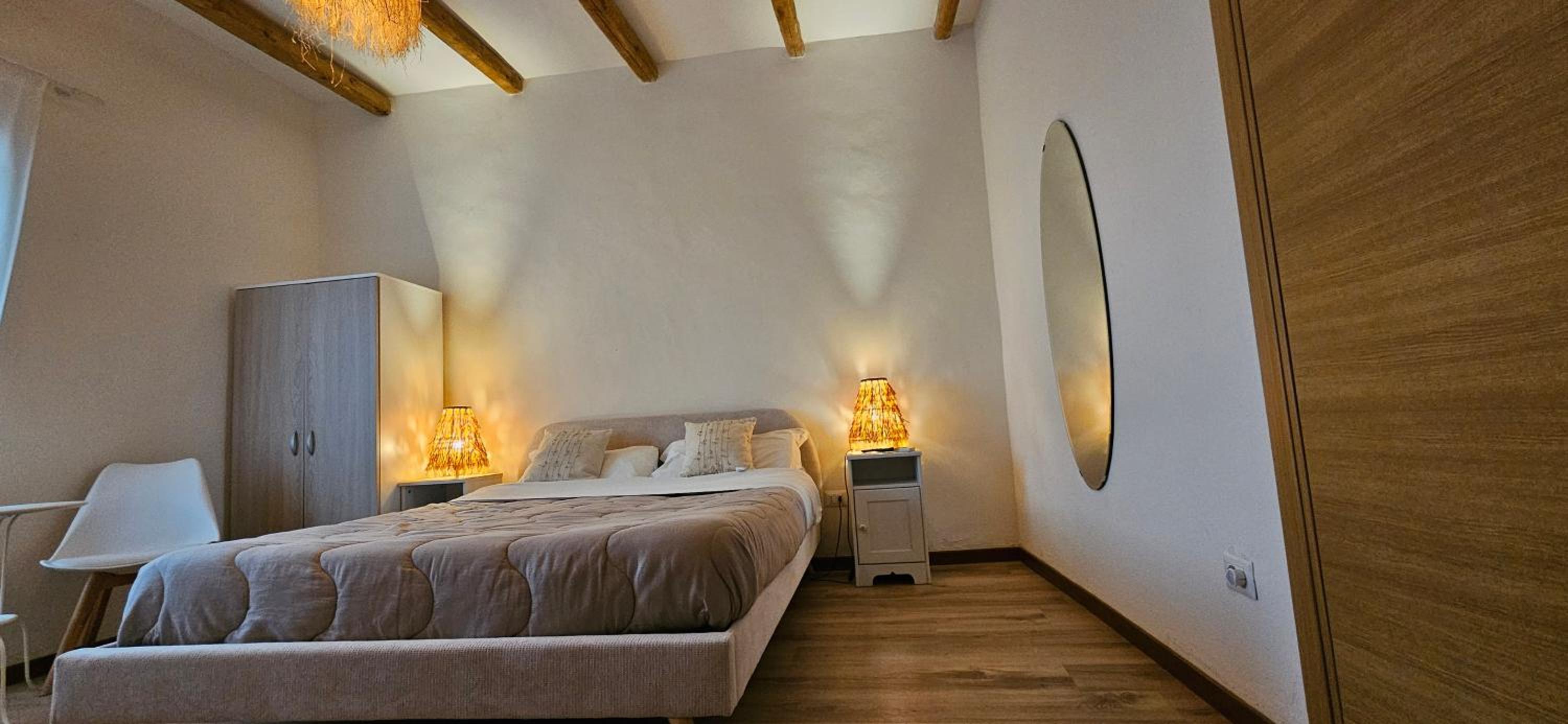 Two-Bedroom Deluxe Apartment with Balcony photo 1