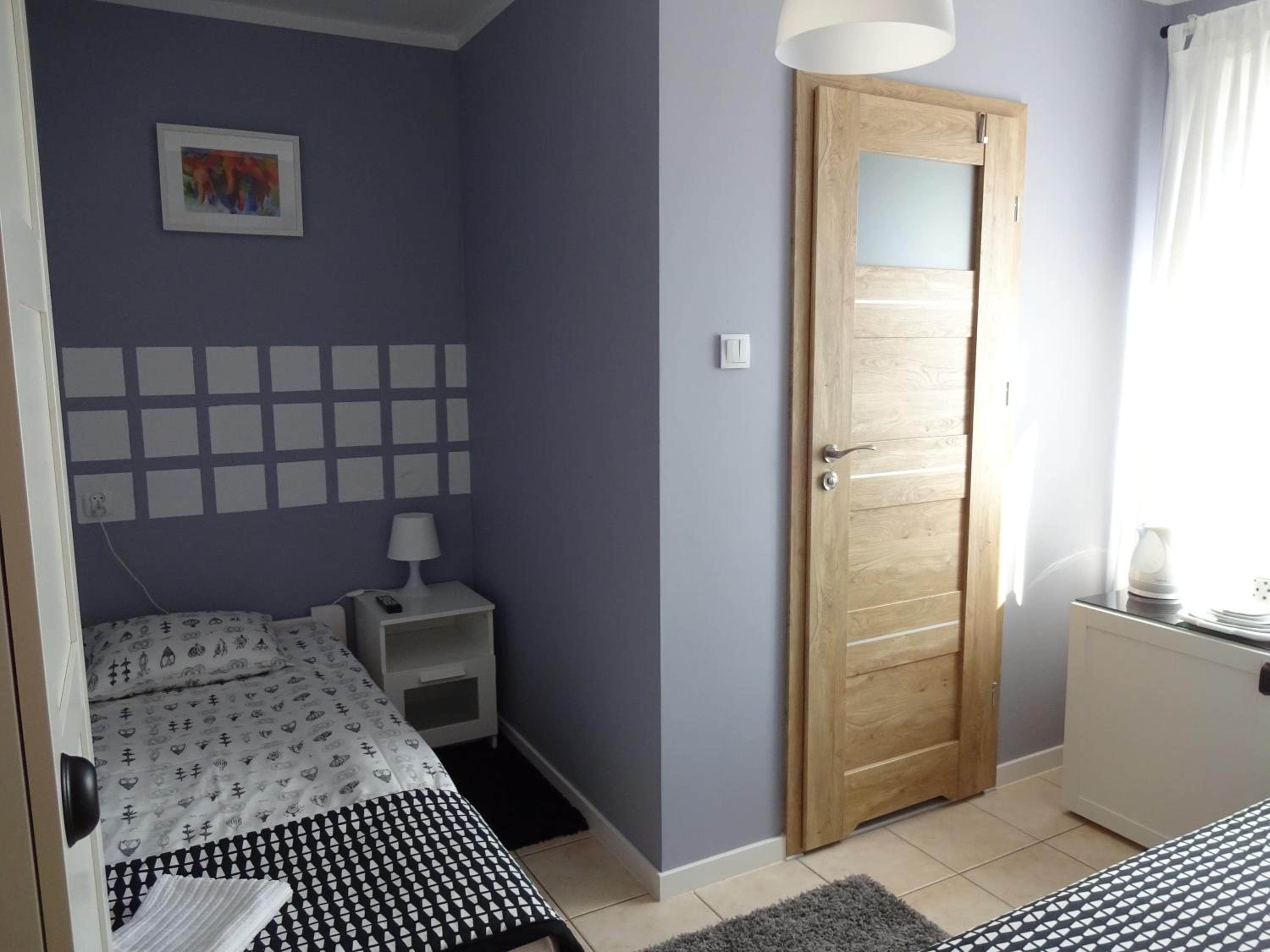 Twin Room with Shower