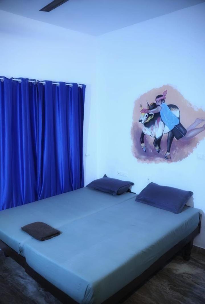 Standard Double Room with Fan photo 2