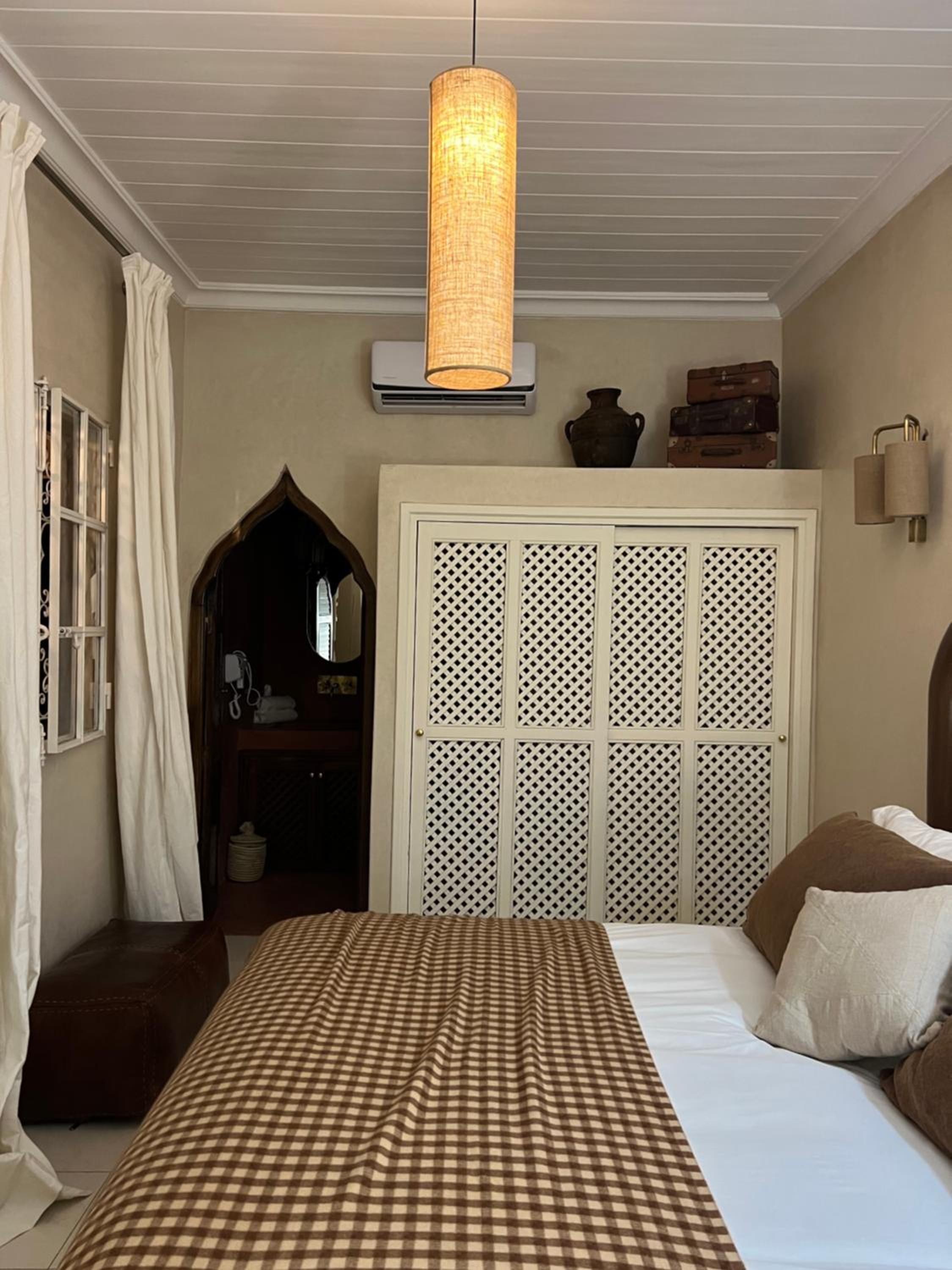 Deluxe King Room photo 2