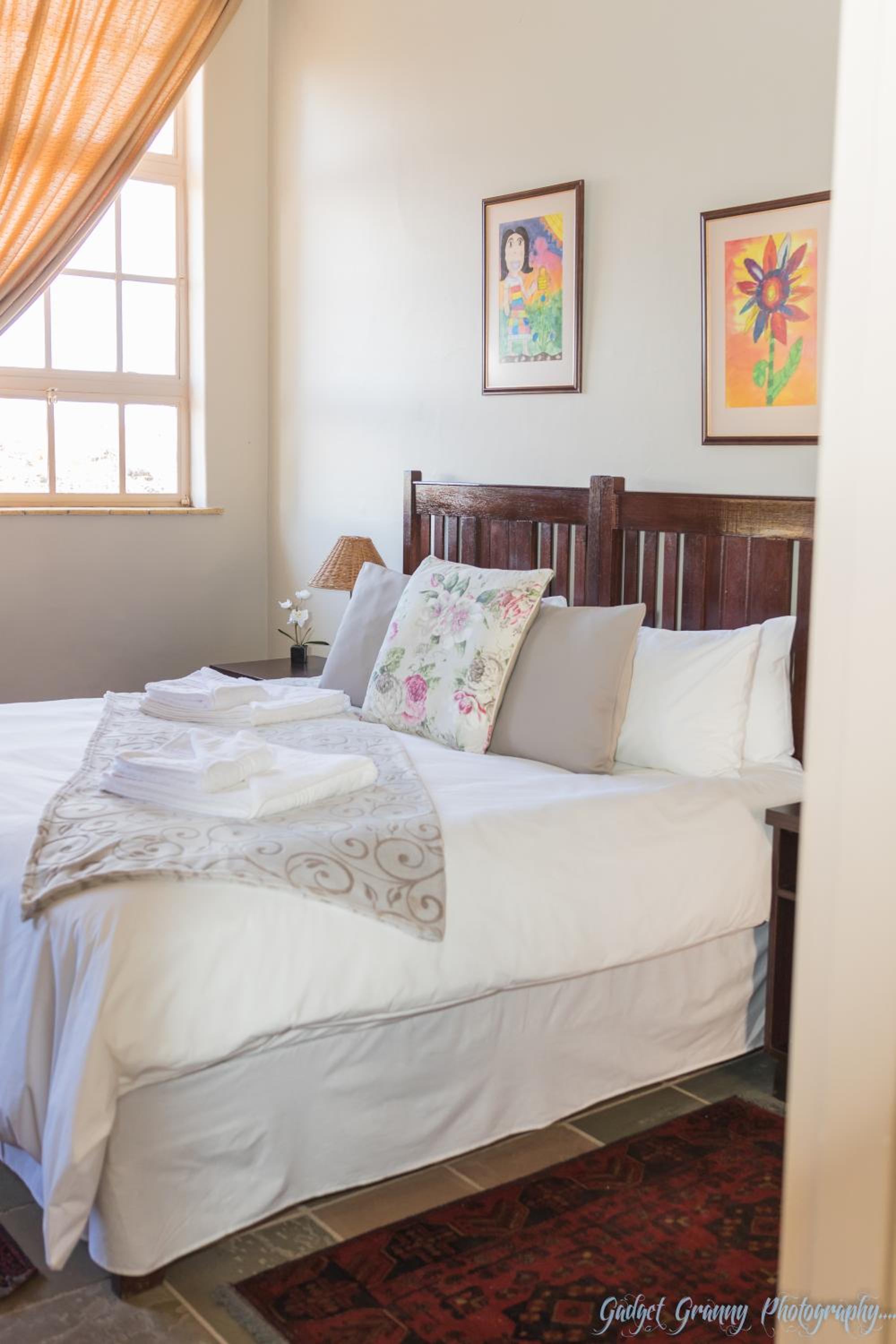 Standard Double Room - Photo 4