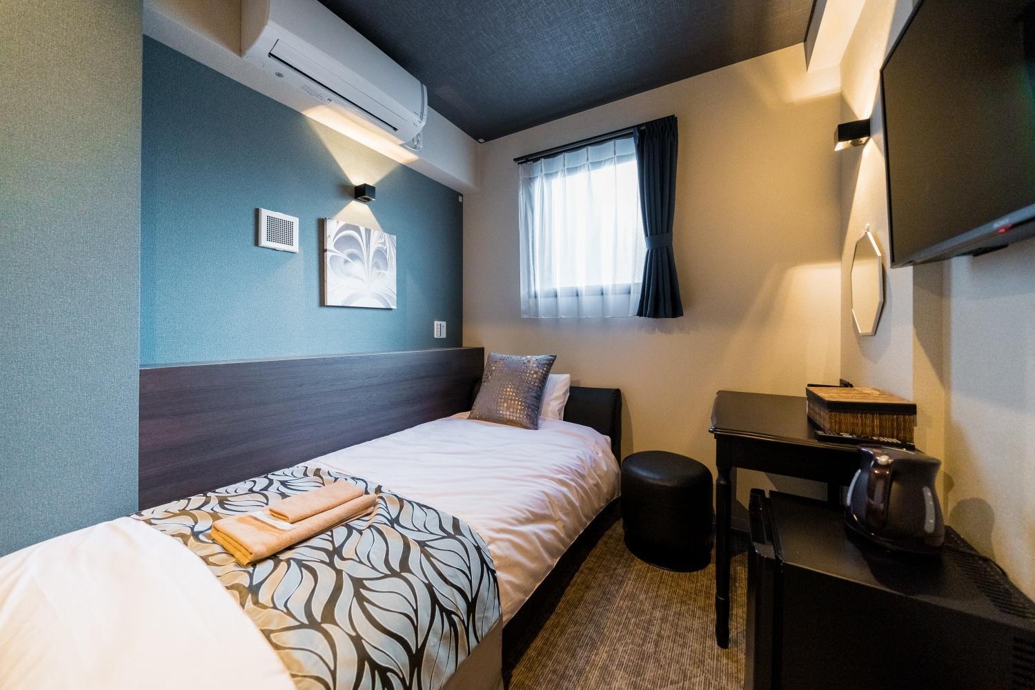 Economy Twin Room photo 3