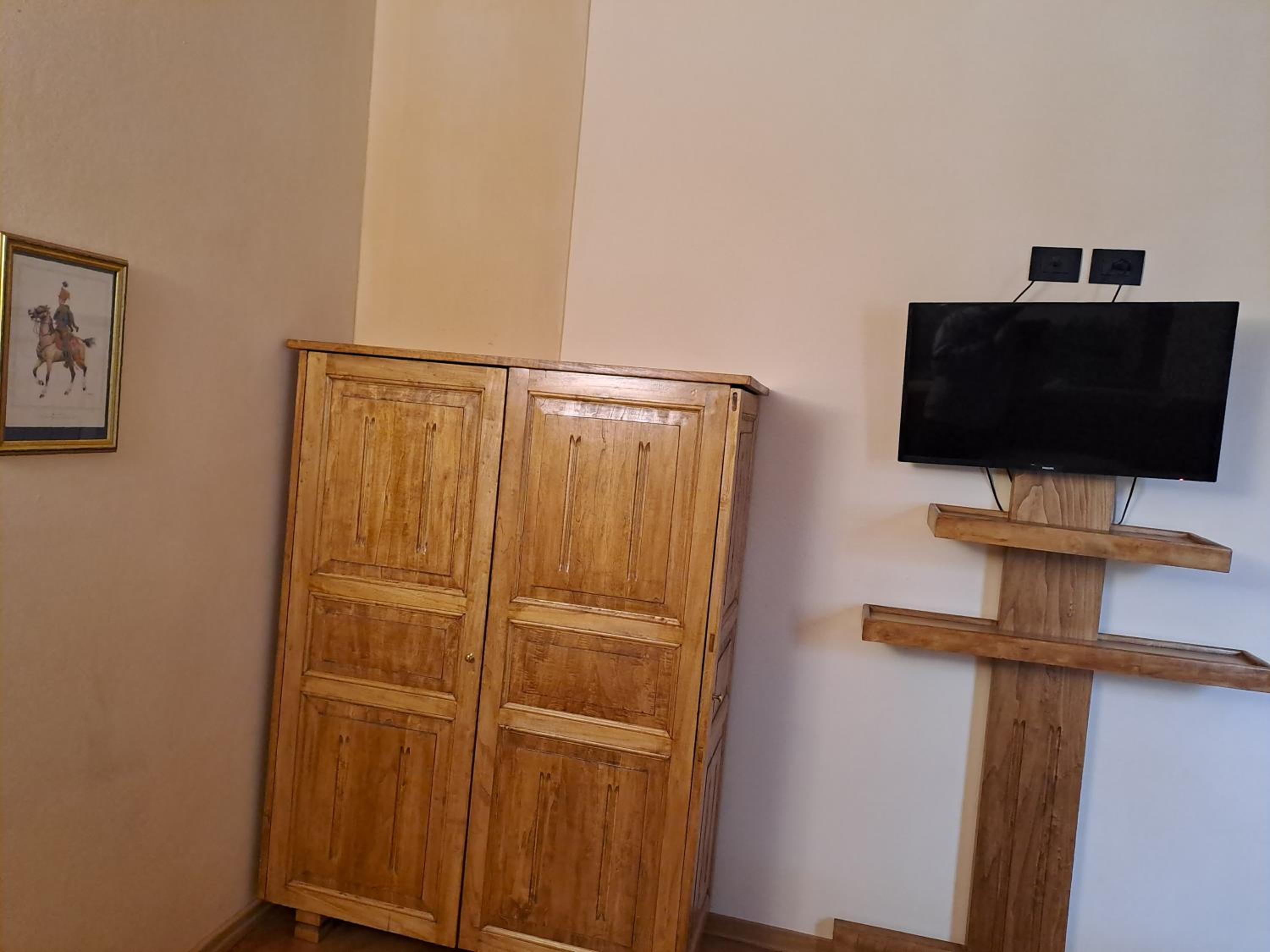 Double Room - Disability Access - Photo 7