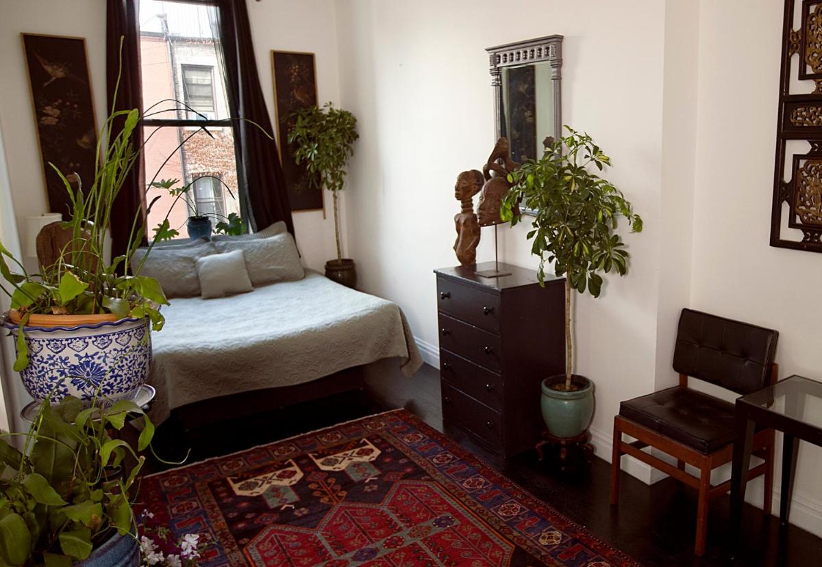 Studio Suite # 2 photo 3