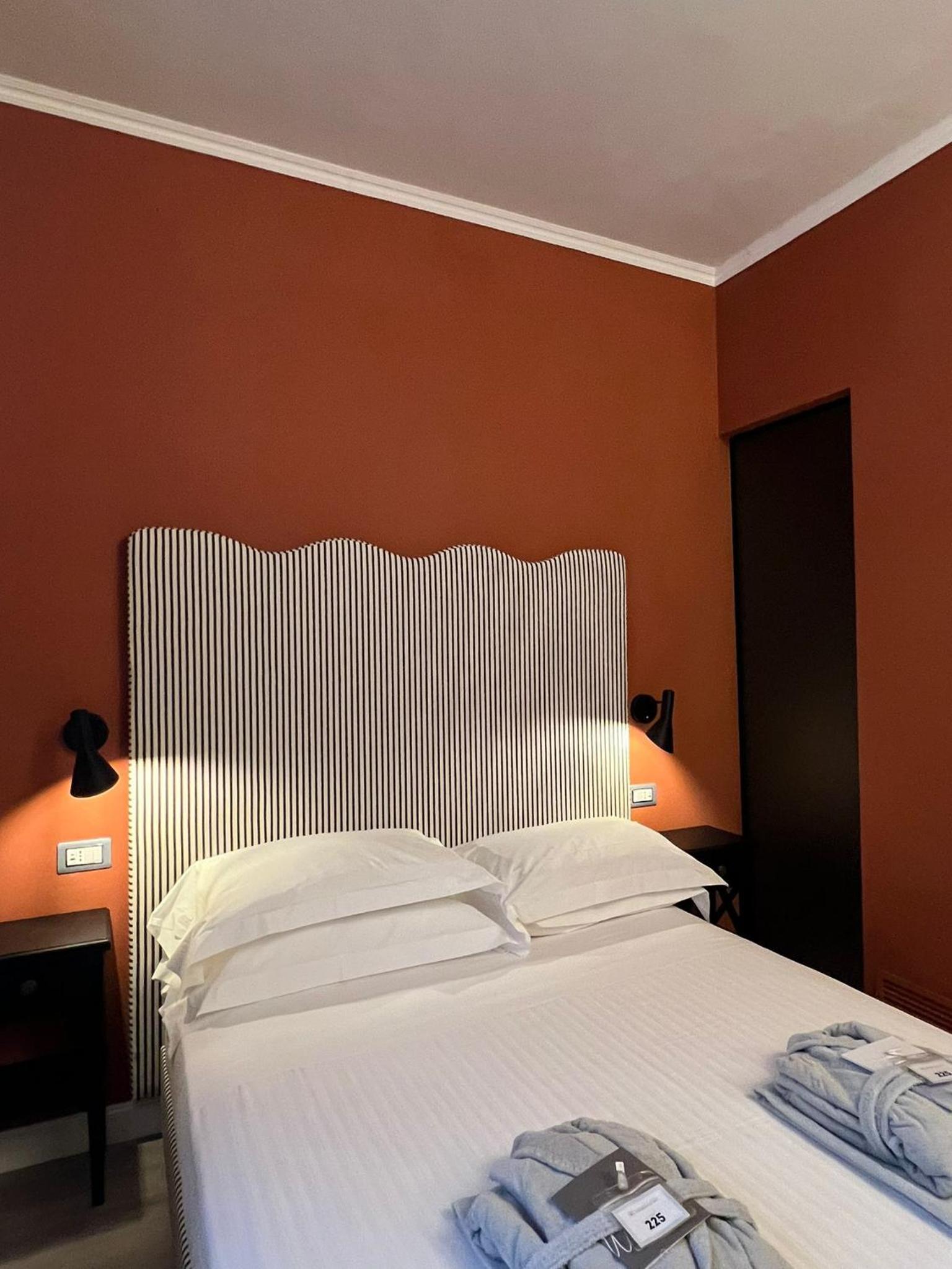 Standard Double Room with Unlimited Access to the Thermal Pools