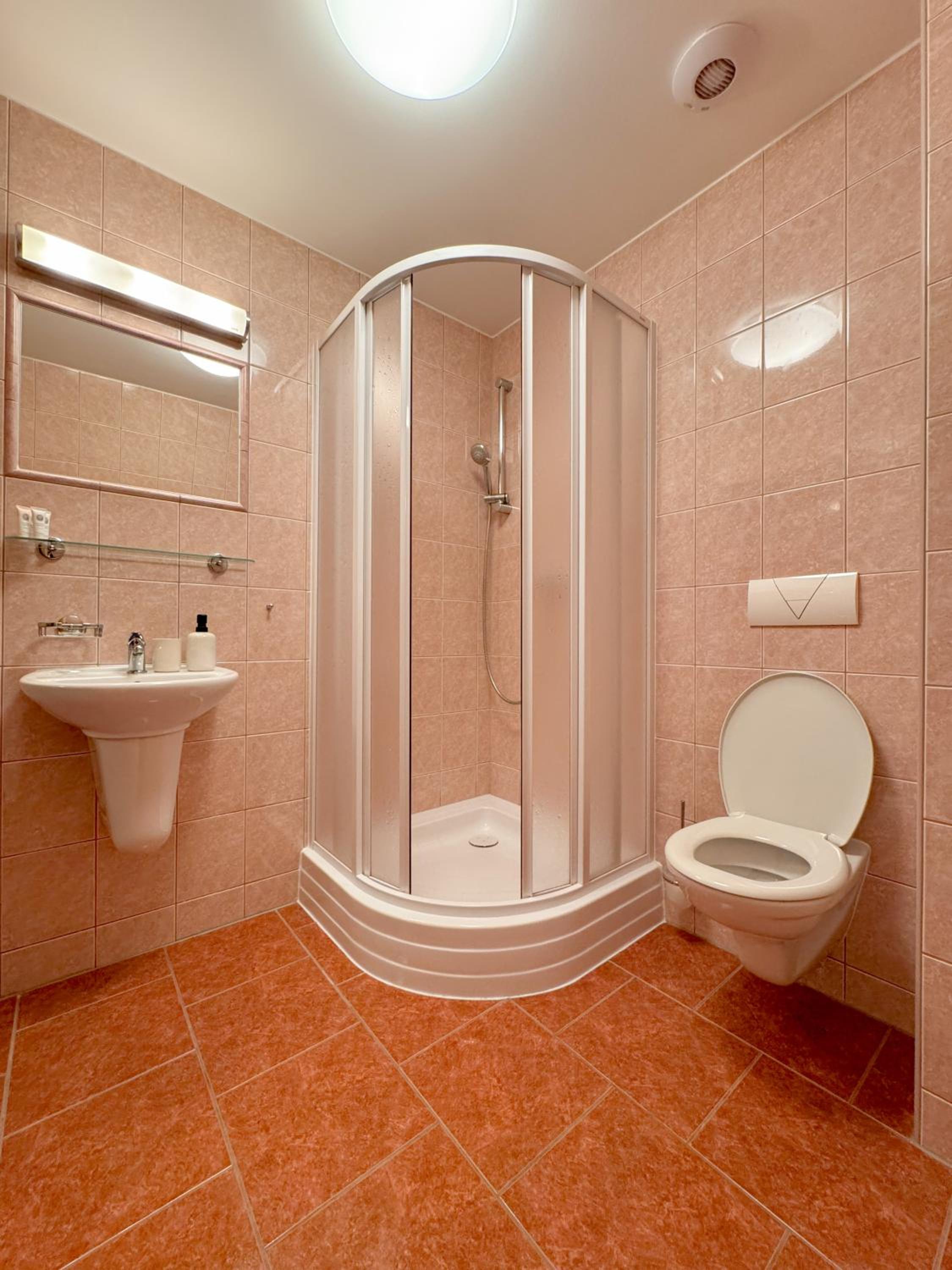 Triple Room with Garden View photo 2