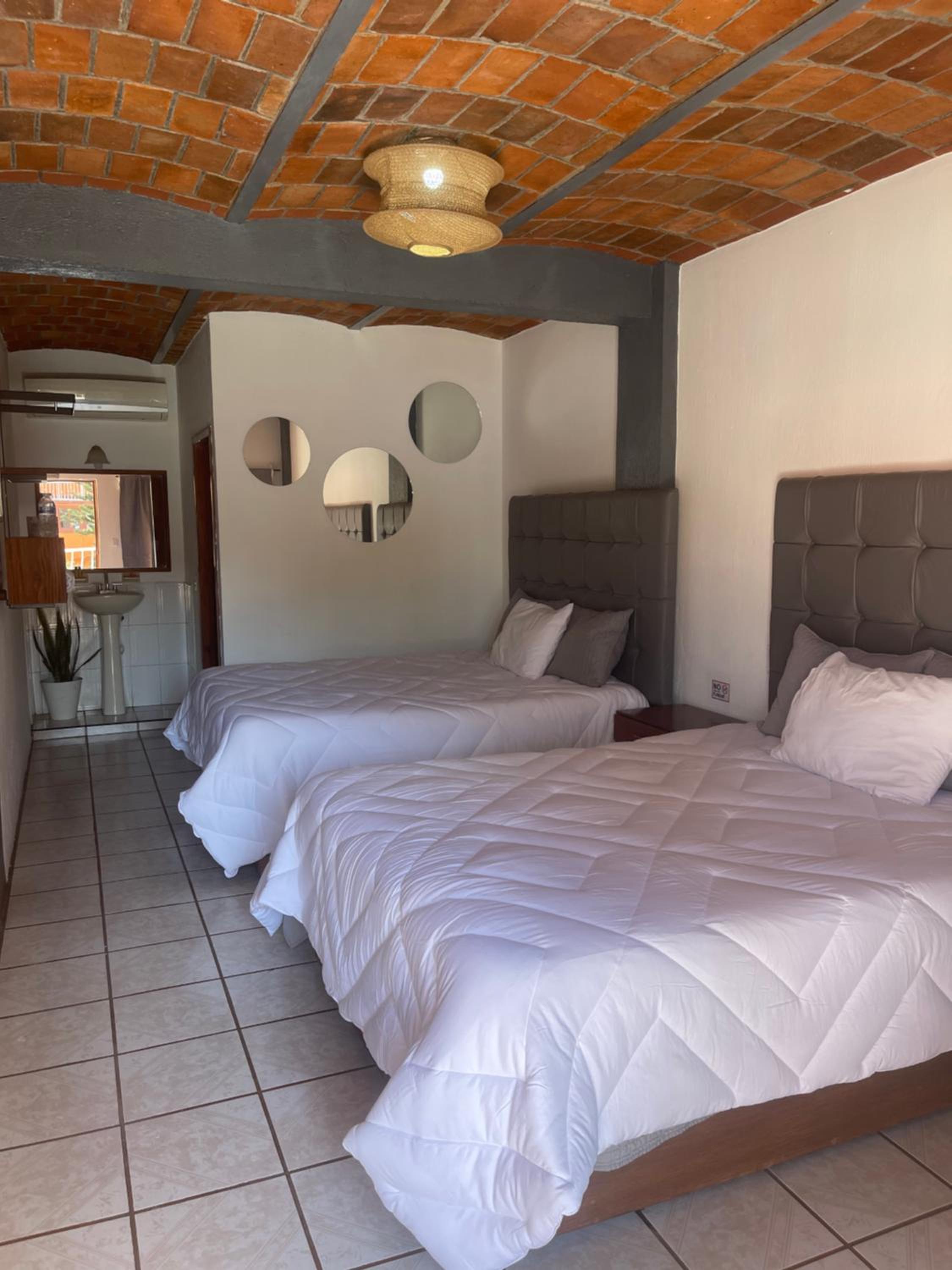 Double Room with Two Double Beds photo 1