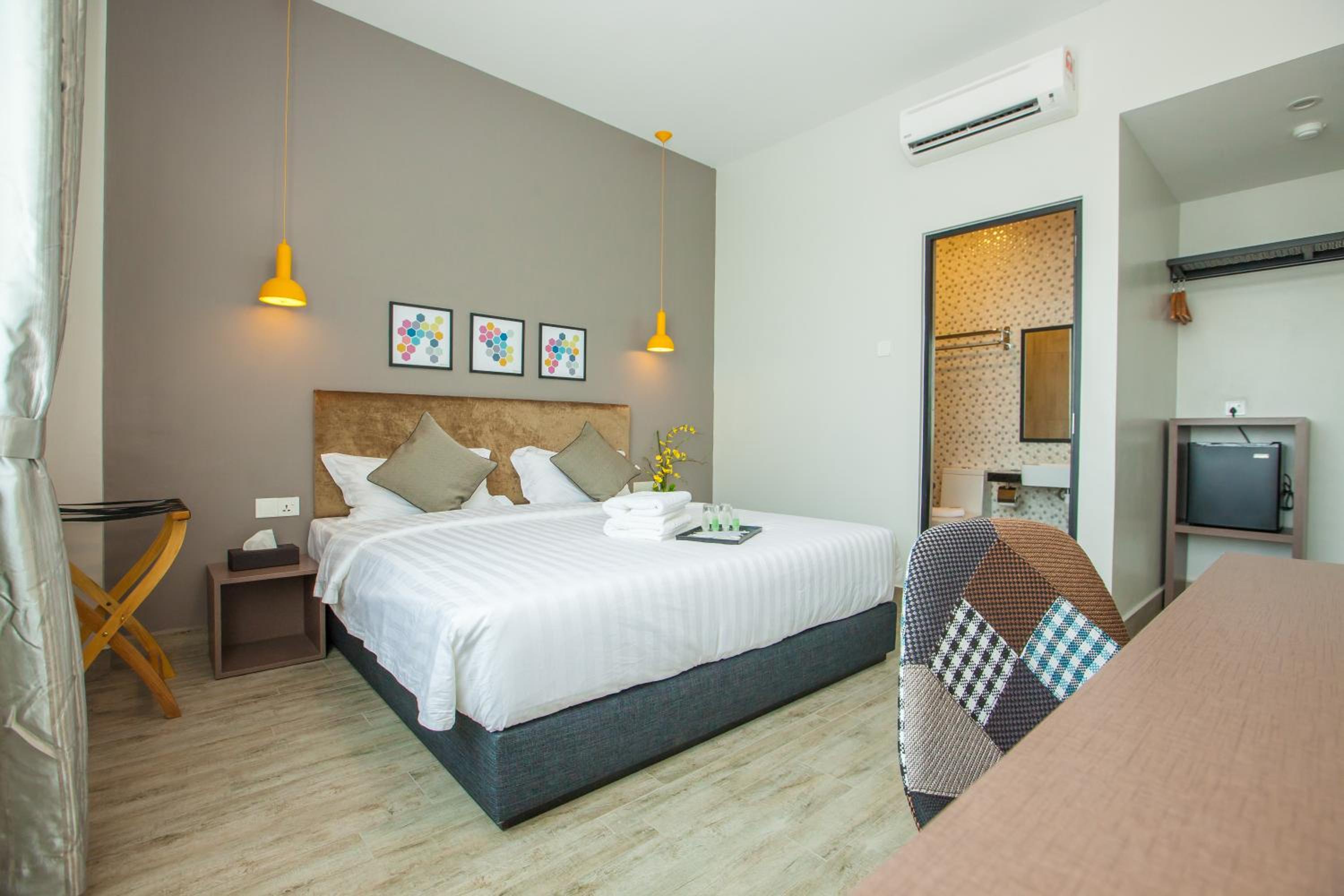 Premier Room