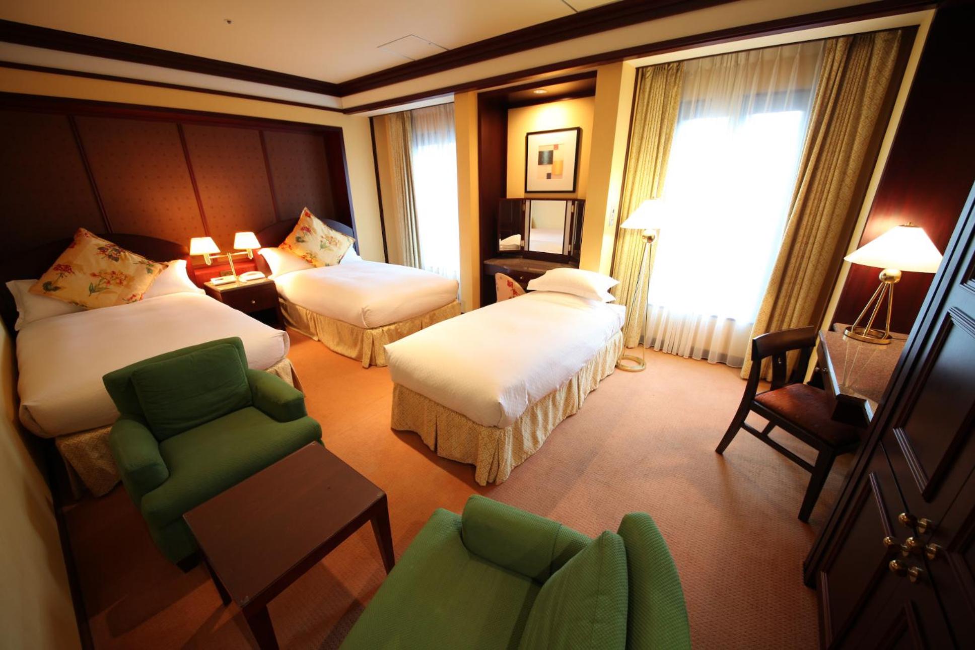 Triple Room