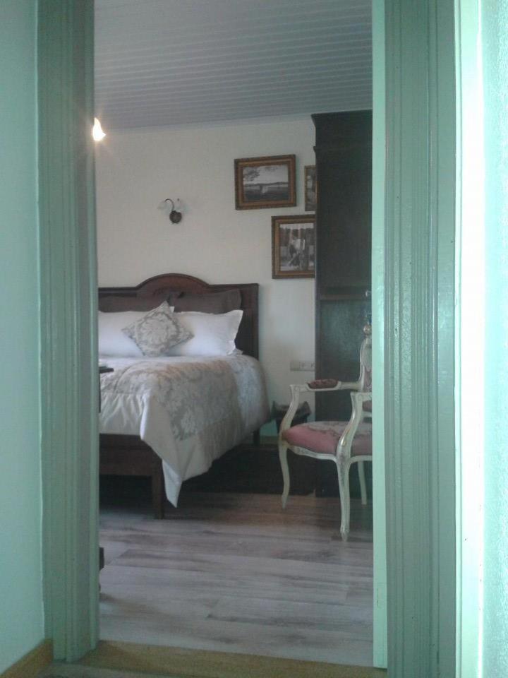 Double Room with Private Bathroom photo 3