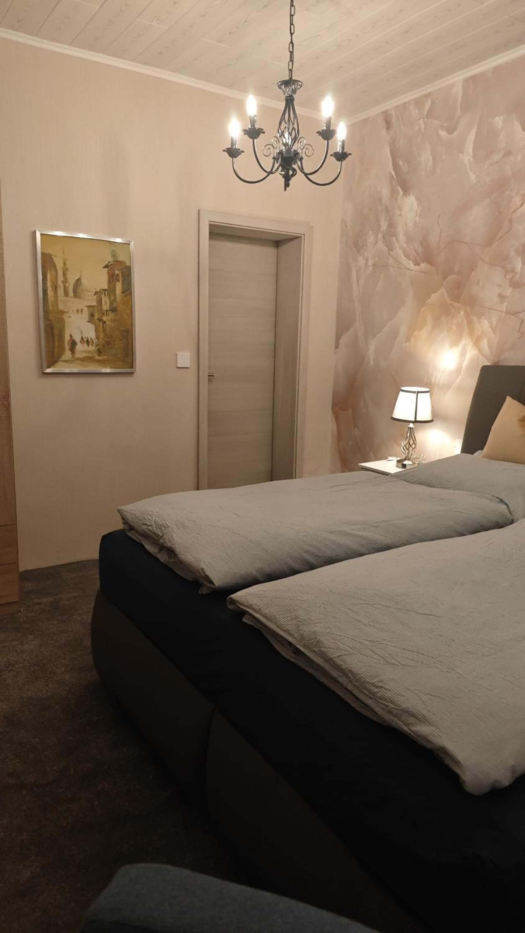 Deluxe Family Suite photo 2