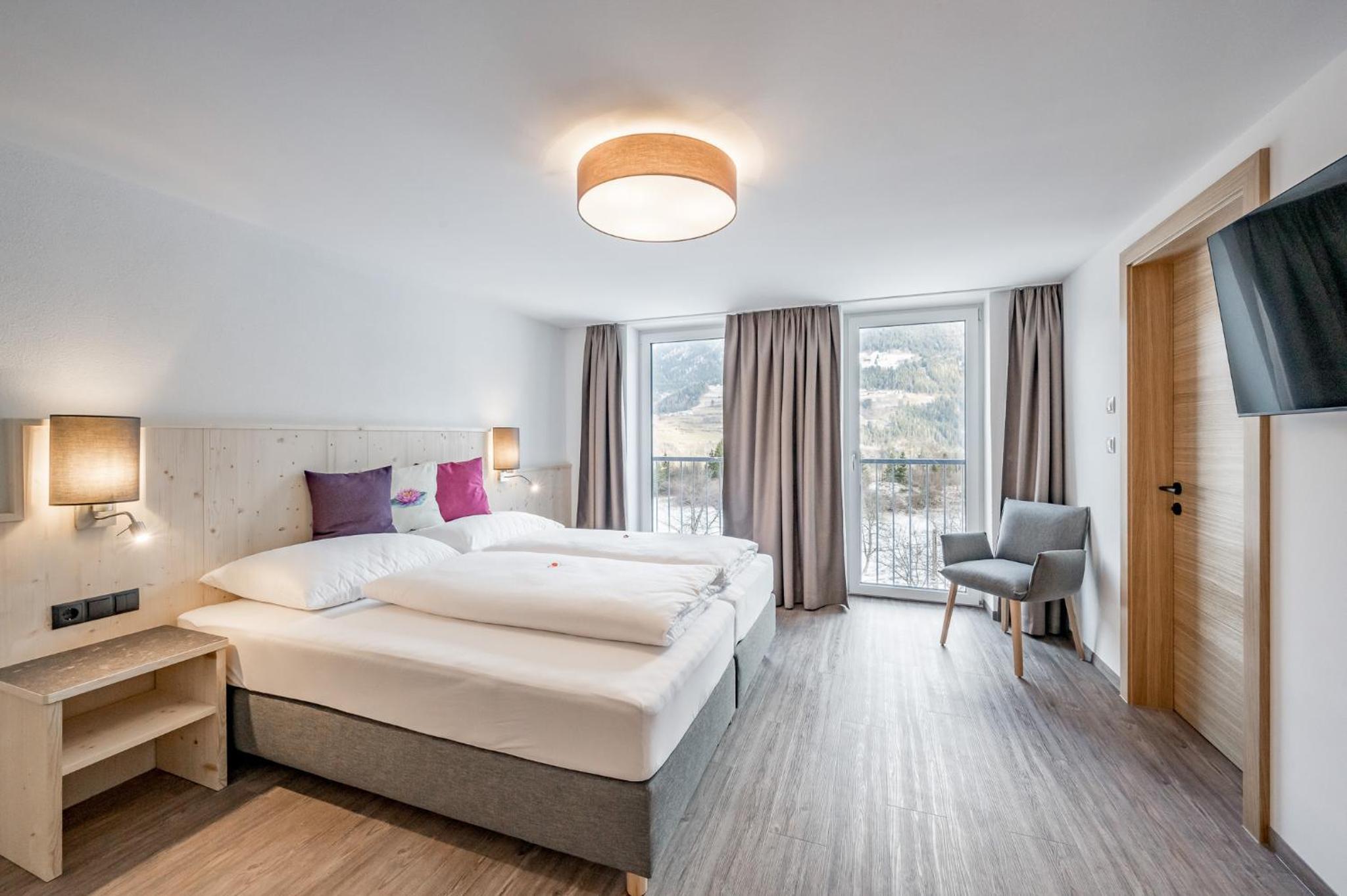 Double Room - Photo 2