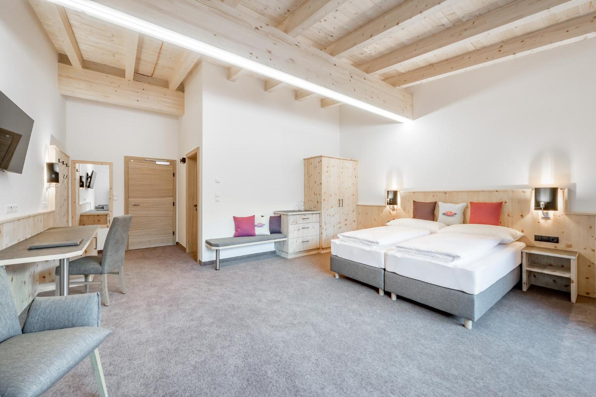 Junior Suite - Photo 6