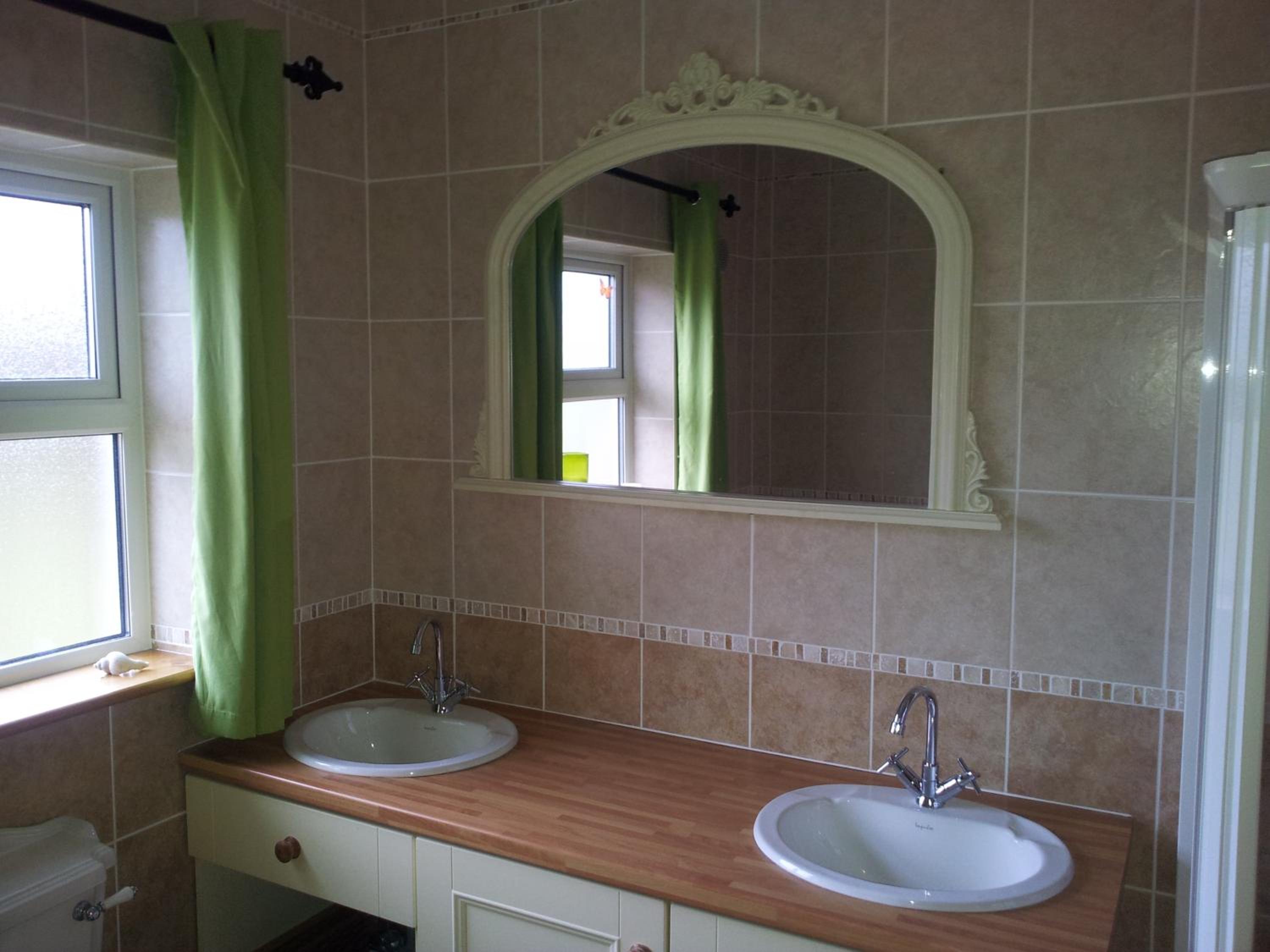 Three-Bedroom House - Photo 30