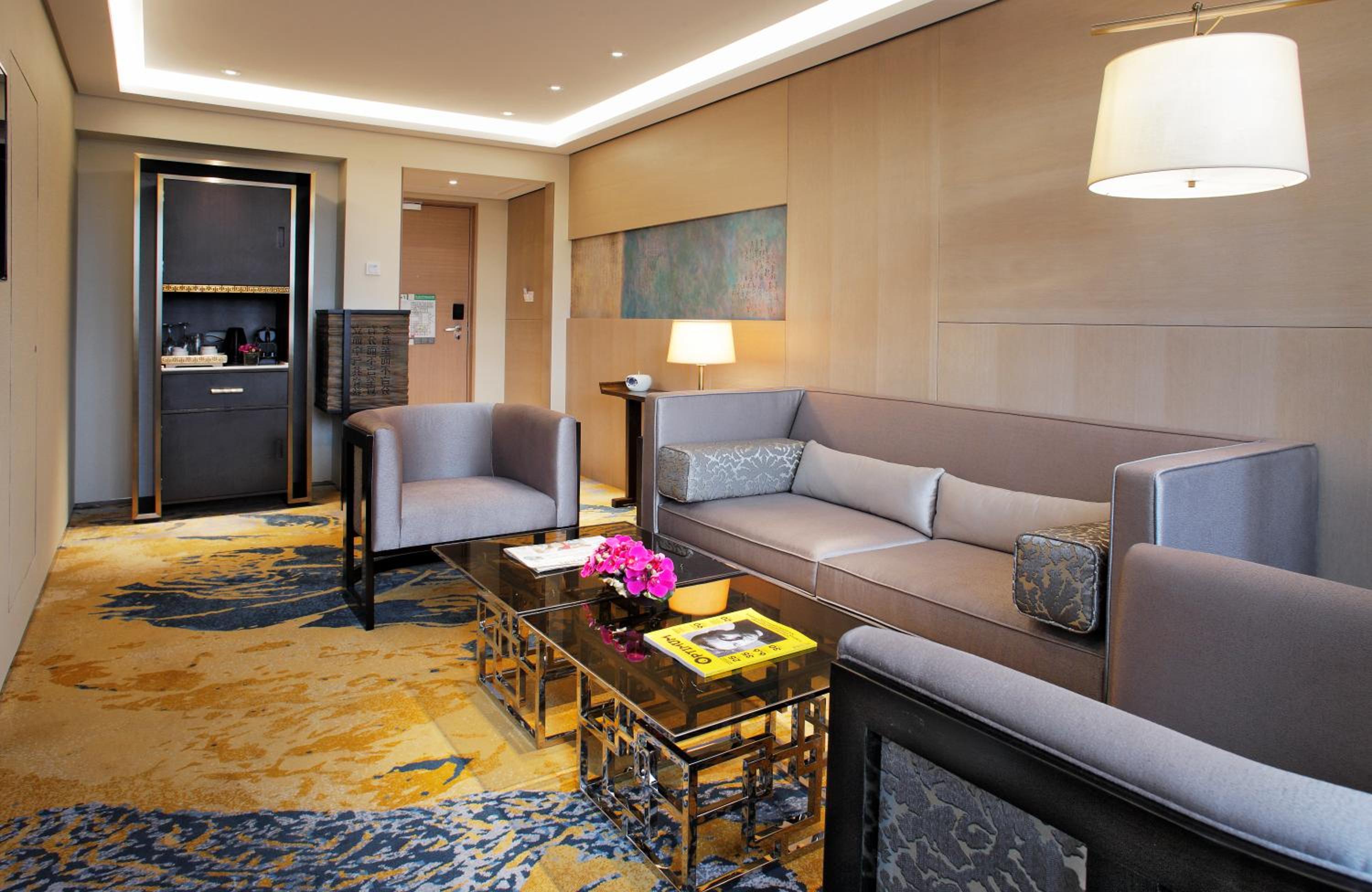 Executive Suite photo 3