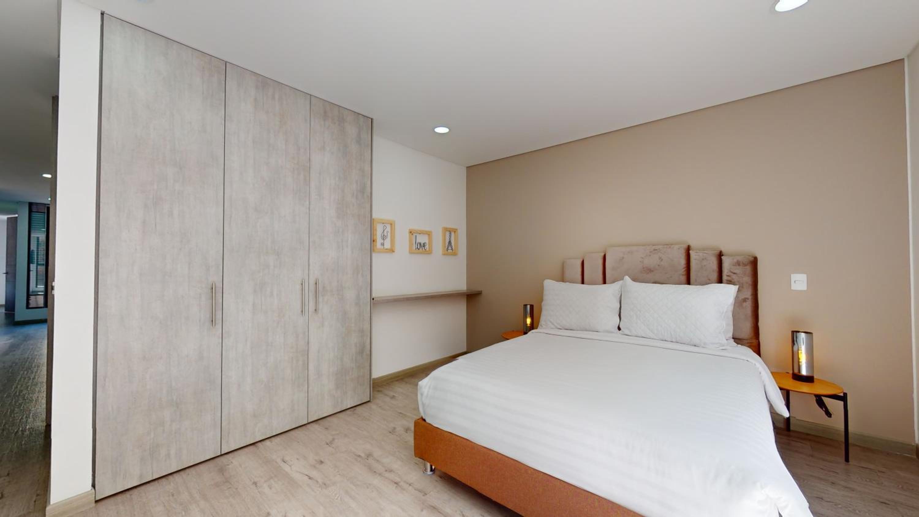 Two-Bedroom Deluxe Apartment