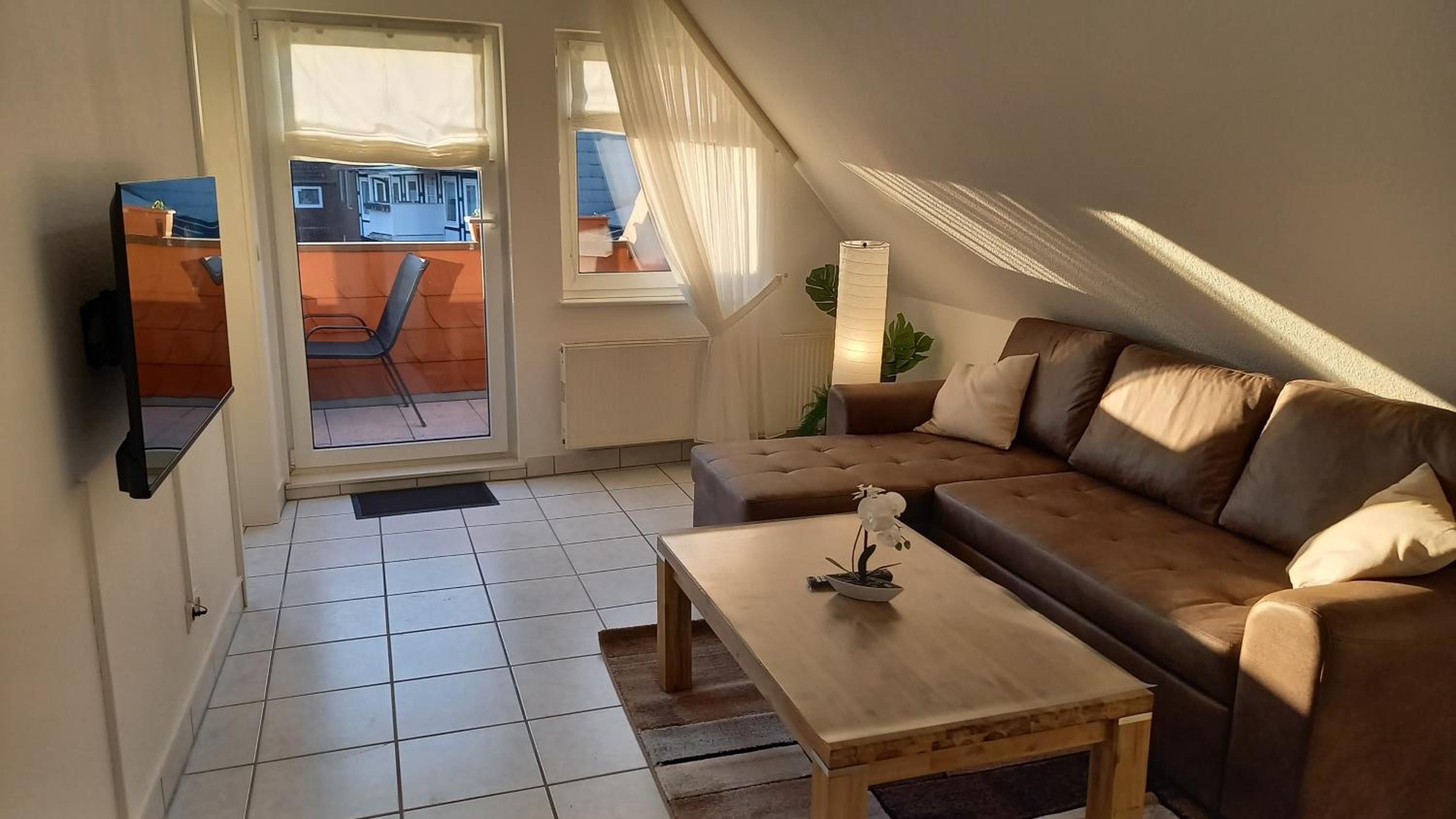 One-Bedroom Apartment with Balcony photo 1