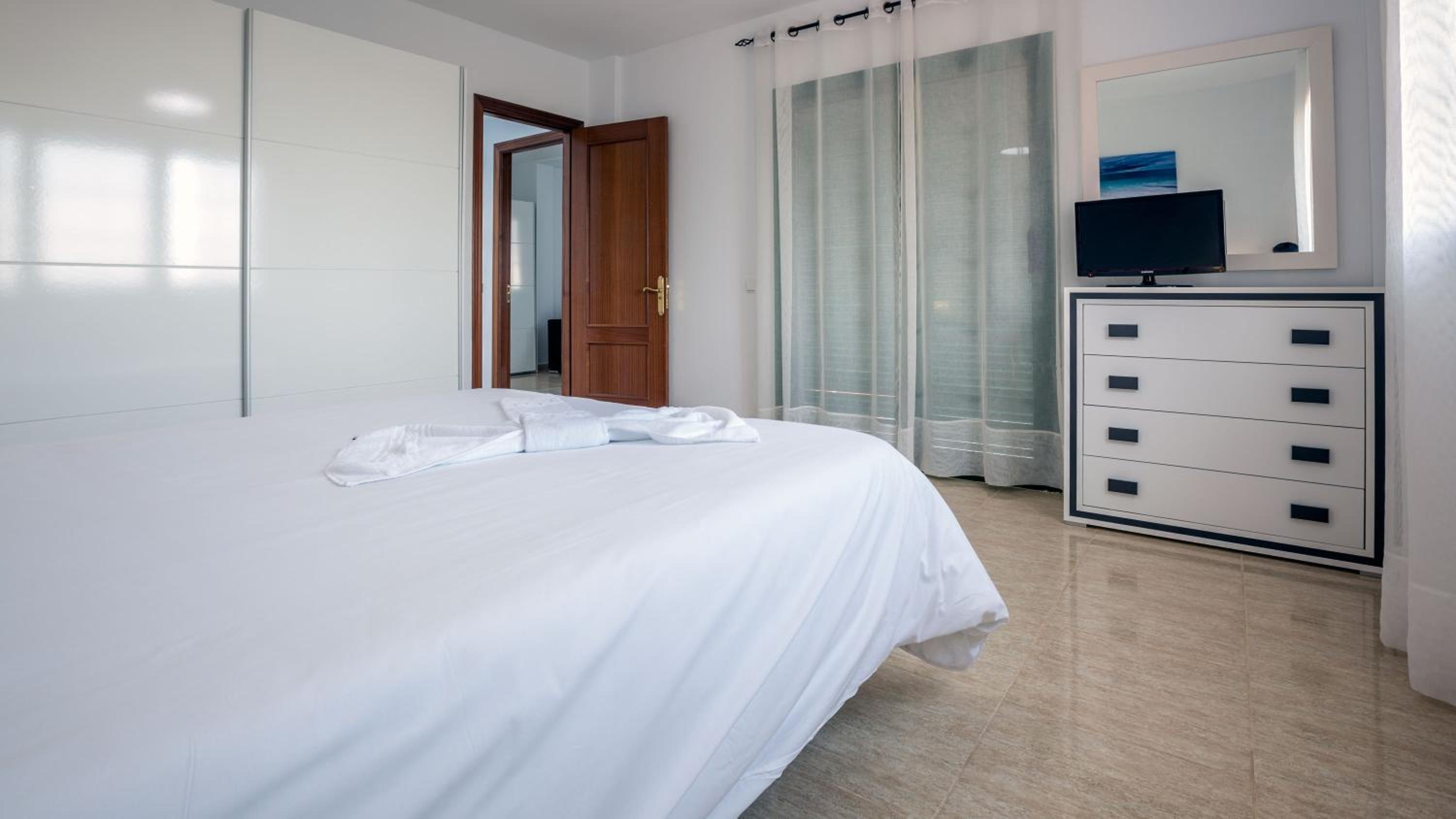 Villa de tres habitaciones con piscina privada