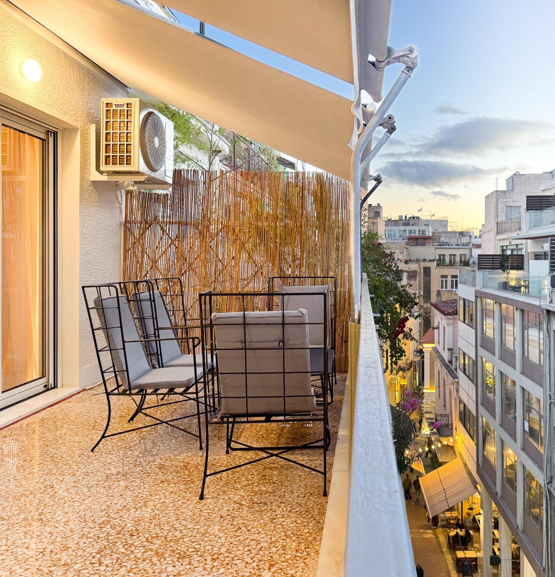 Superior One-Bedroom Apartment with Balcony photo 1